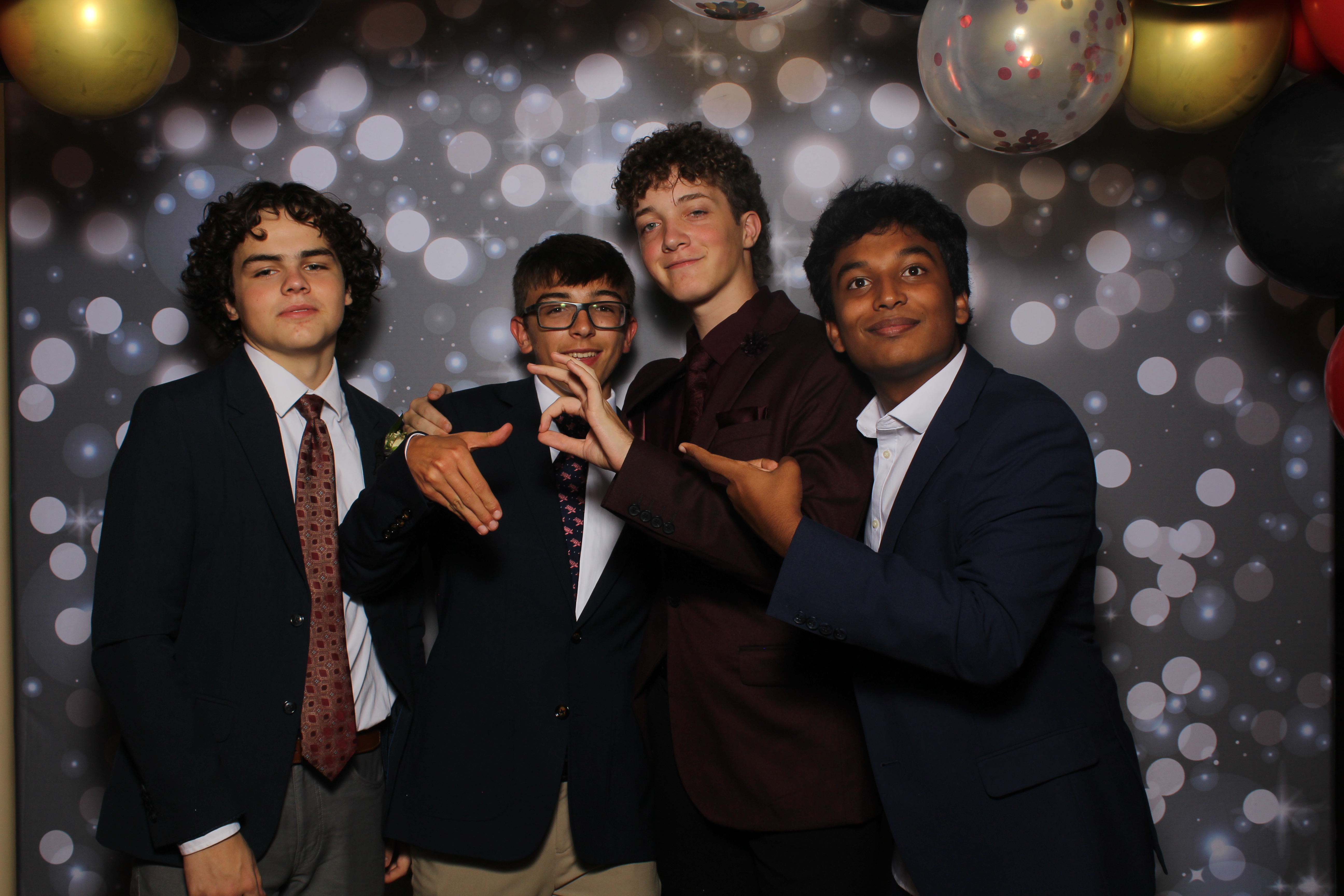 Walnut Hills Homecoming Originals | View more photos from the event at gallery.photoboothcincy.com/u/PhotoBoothCincy/Walnut-Hills-Homecoming-Originals