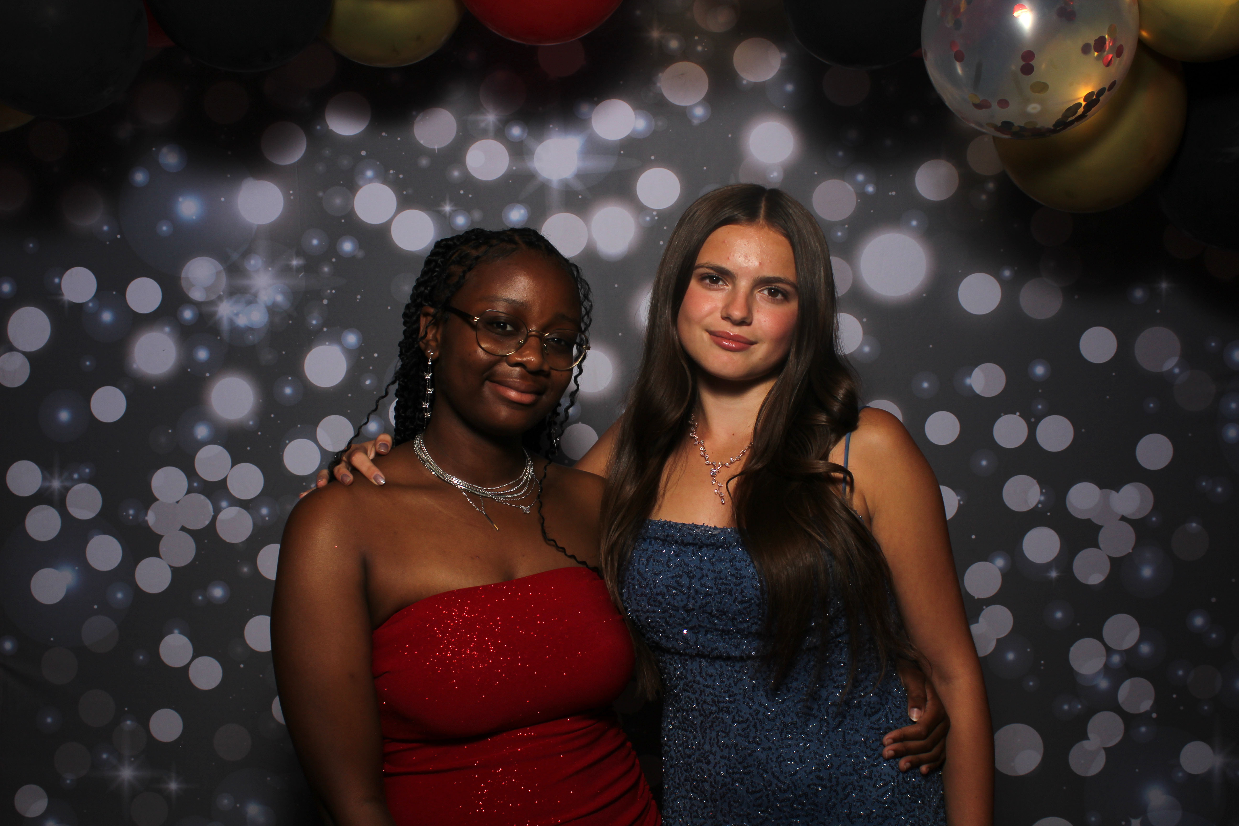 Walnut Hills Homecoming | View more photos from the event at gallery.photoboothcincy.com/u/PhotoBoothCincy/Walnut-Hills-Homecoming-0