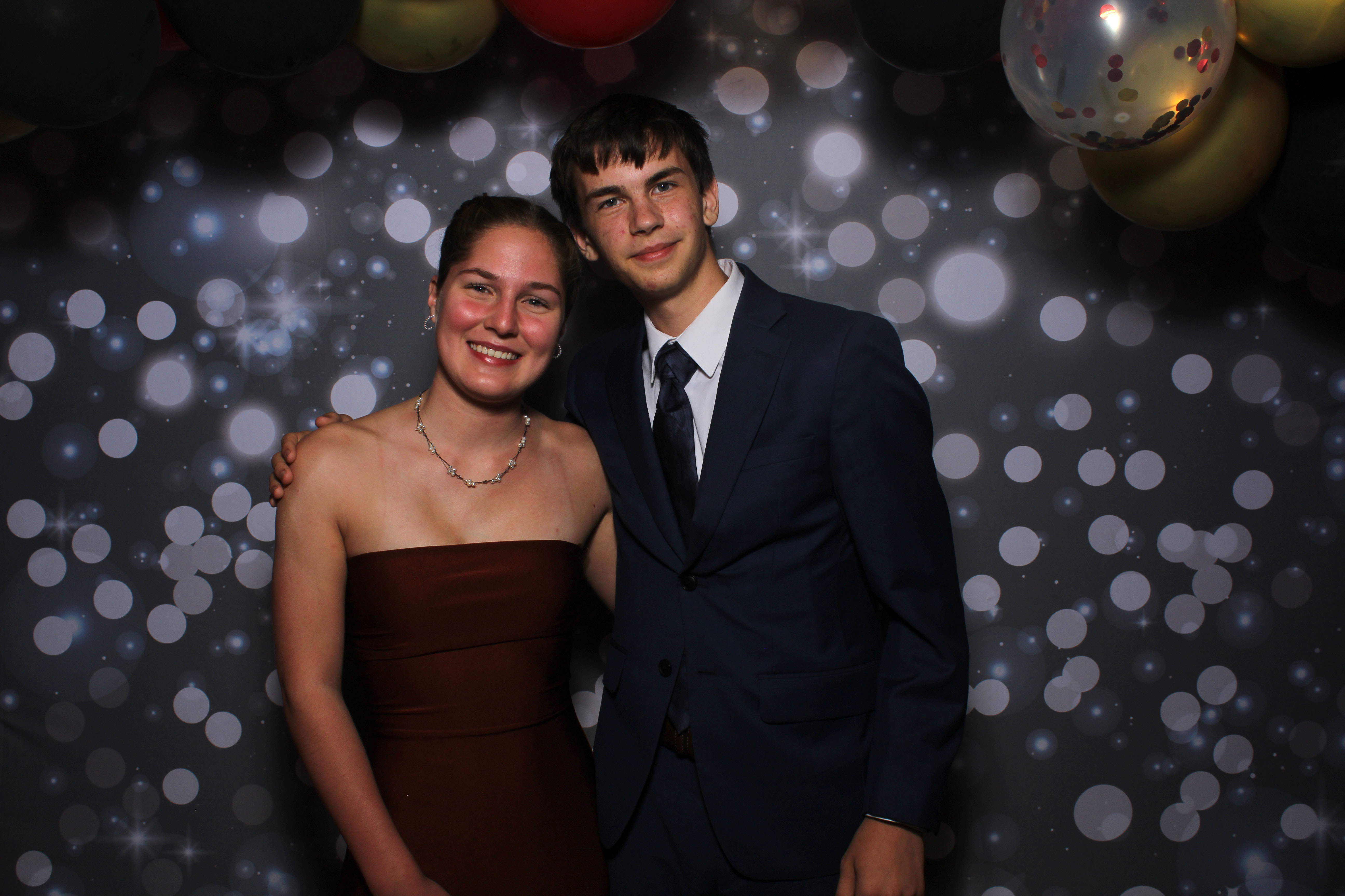 Walnut Hills Homecoming | View more photos from the event at gallery.photoboothcincy.com/u/PhotoBoothCincy/Walnut-Hills-Homecoming-0