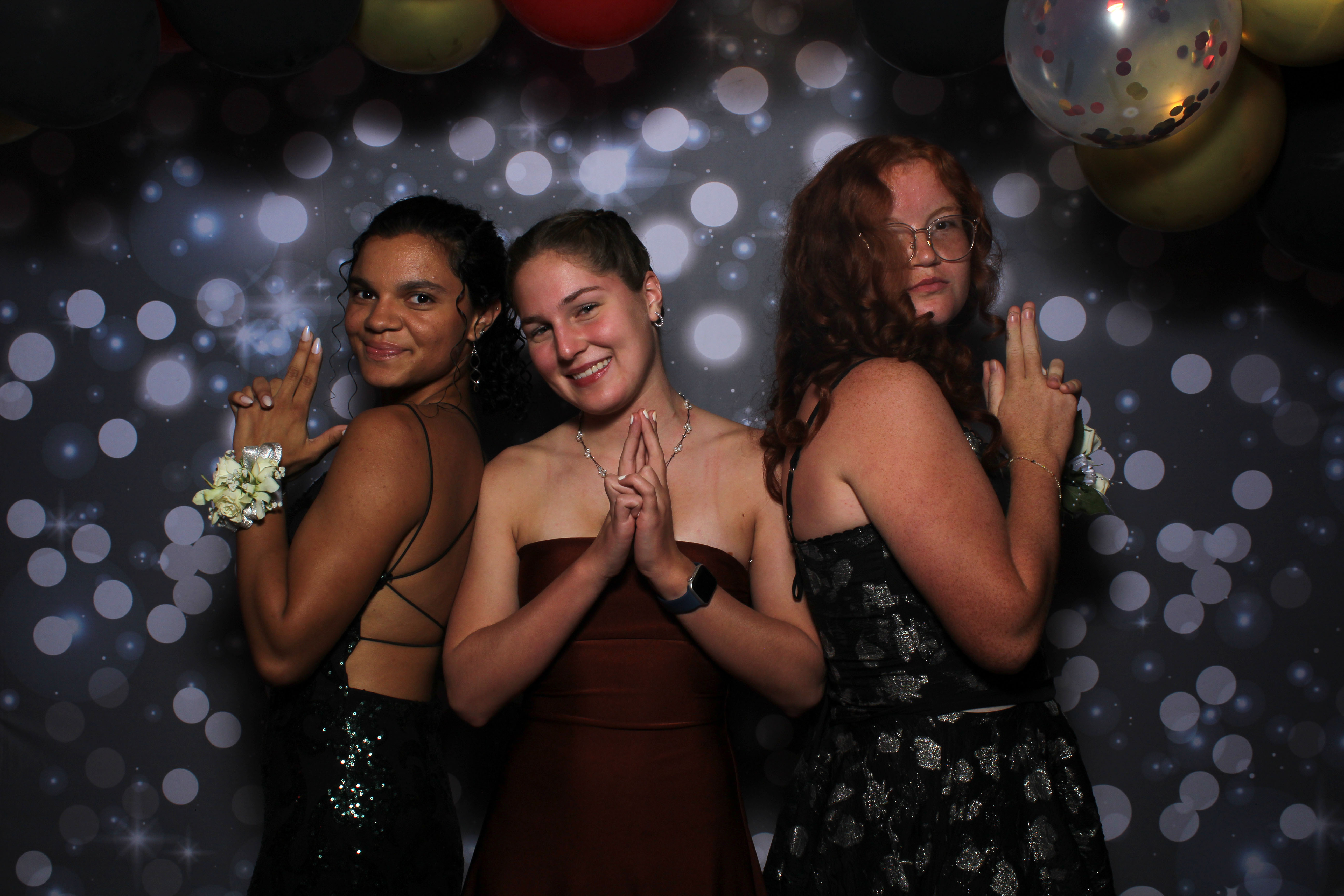 Walnut Hills Homecoming | View more photos from the event at gallery.photoboothcincy.com/u/PhotoBoothCincy/Walnut-Hills-Homecoming-0