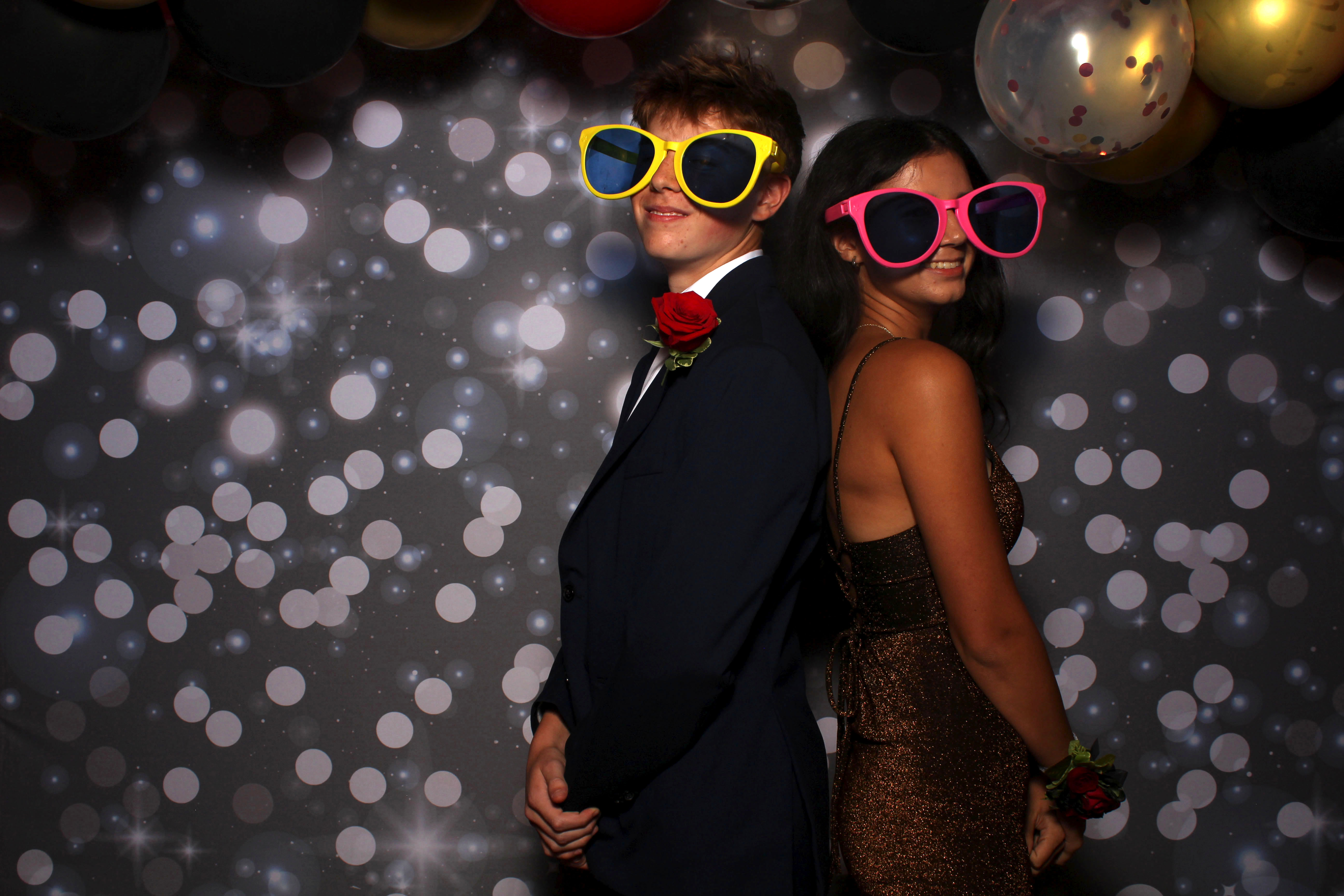 Walnut Hills Homecoming | View more photos from the event at gallery.photoboothcincy.com/u/PhotoBoothCincy/Walnut-Hills-Homecoming-0