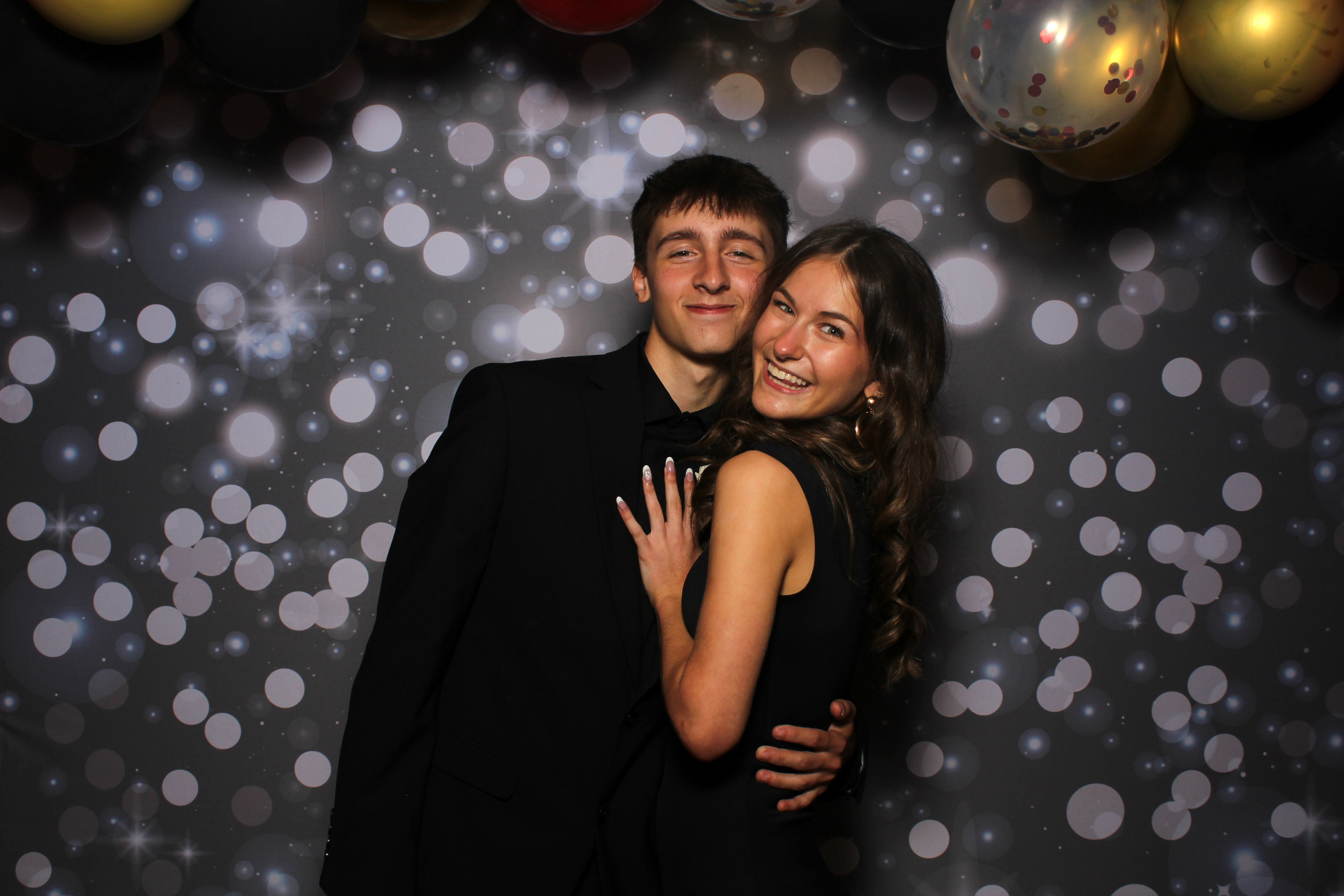 Walnut Hills Homecoming | View more photos from the event at gallery.photoboothcincy.com/u/PhotoBoothCincy/Walnut-Hills-Homecoming-0