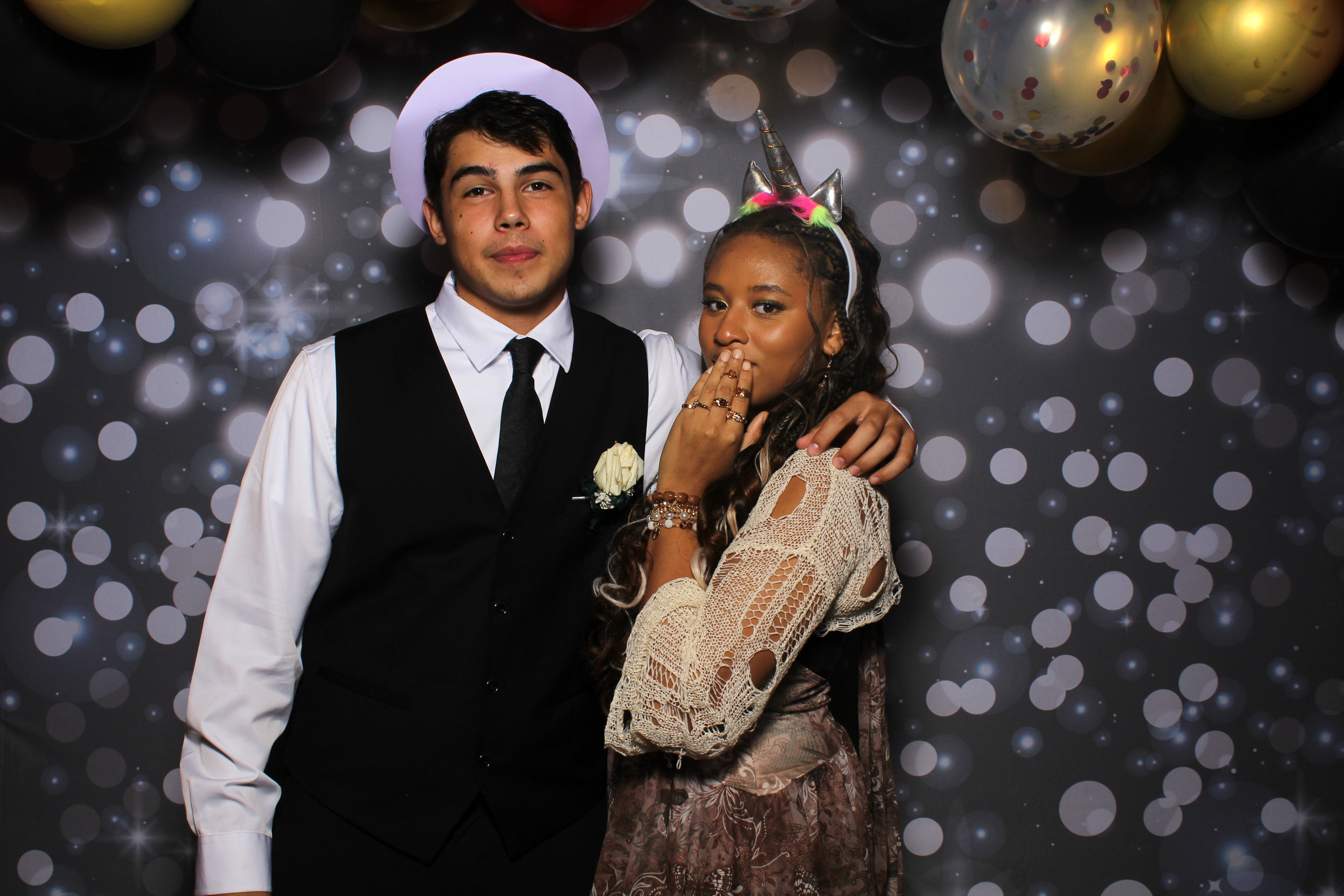 Walnut Hills Homecoming | View more photos from the event at gallery.photoboothcincy.com/u/PhotoBoothCincy/Walnut-Hills-Homecoming-0