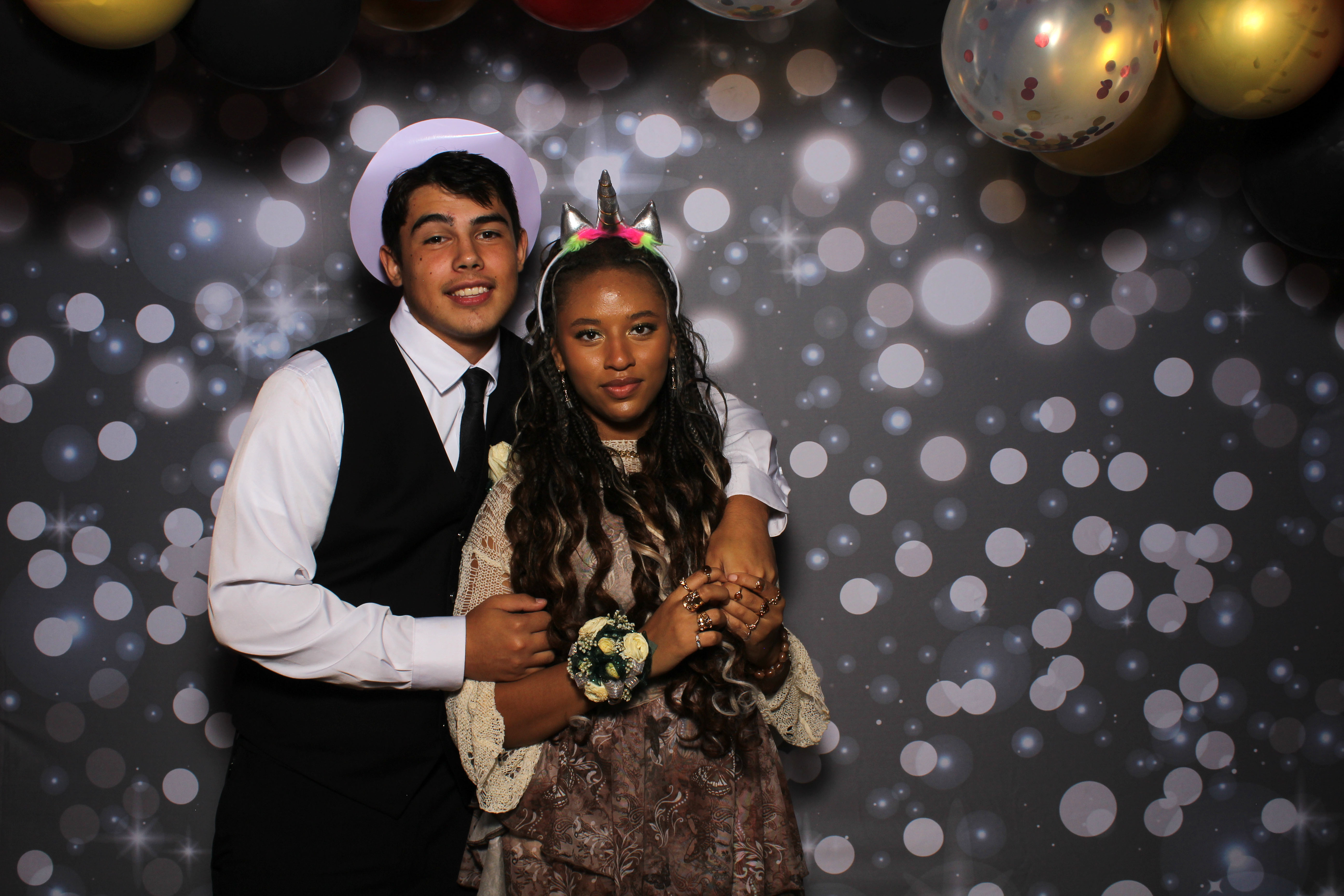 Walnut Hills Homecoming | View more photos from the event at gallery.photoboothcincy.com/u/PhotoBoothCincy/Walnut-Hills-Homecoming-0