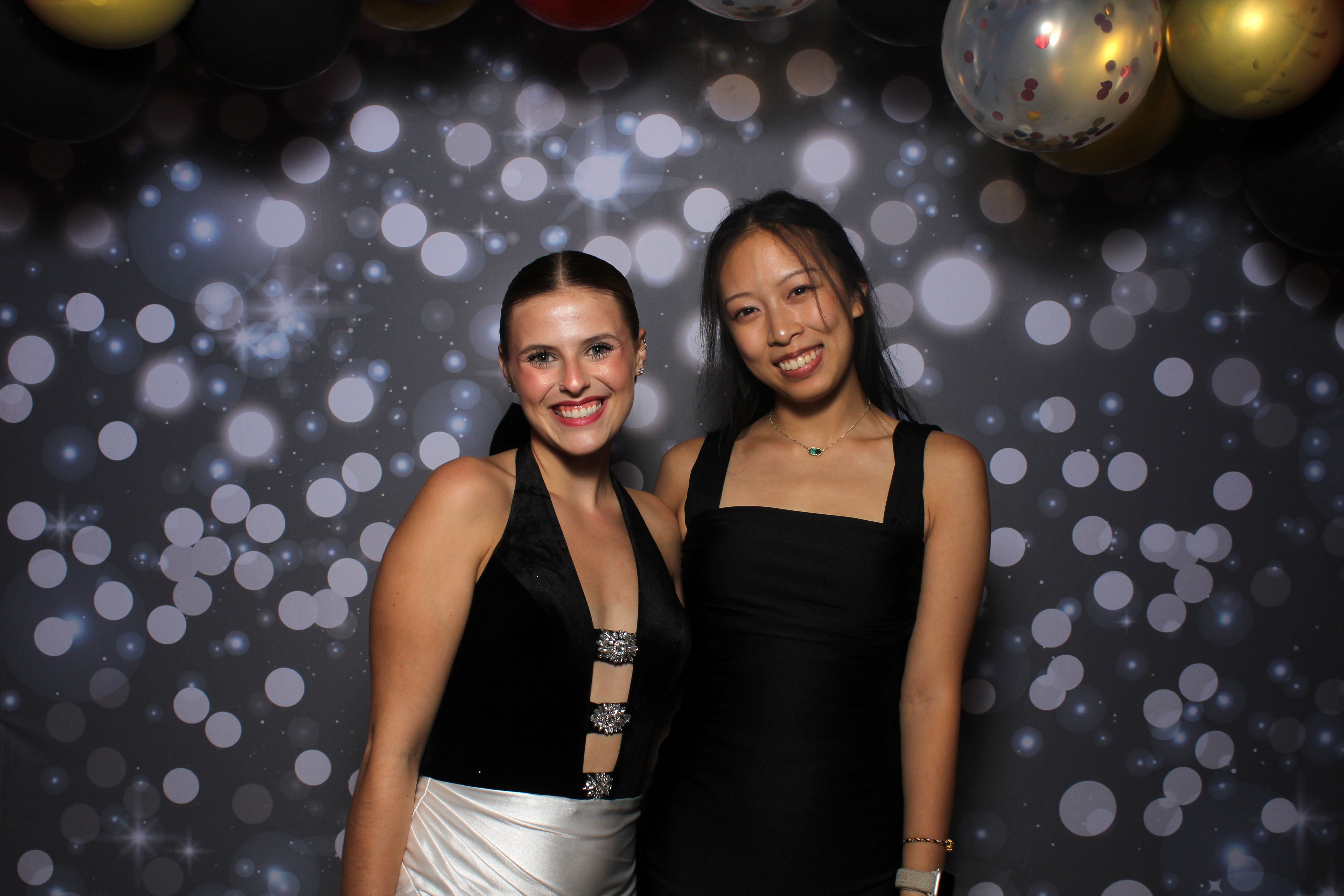 Walnut Hills Homecoming | View more photos from the event at gallery.photoboothcincy.com/u/PhotoBoothCincy/Walnut-Hills-Homecoming-0