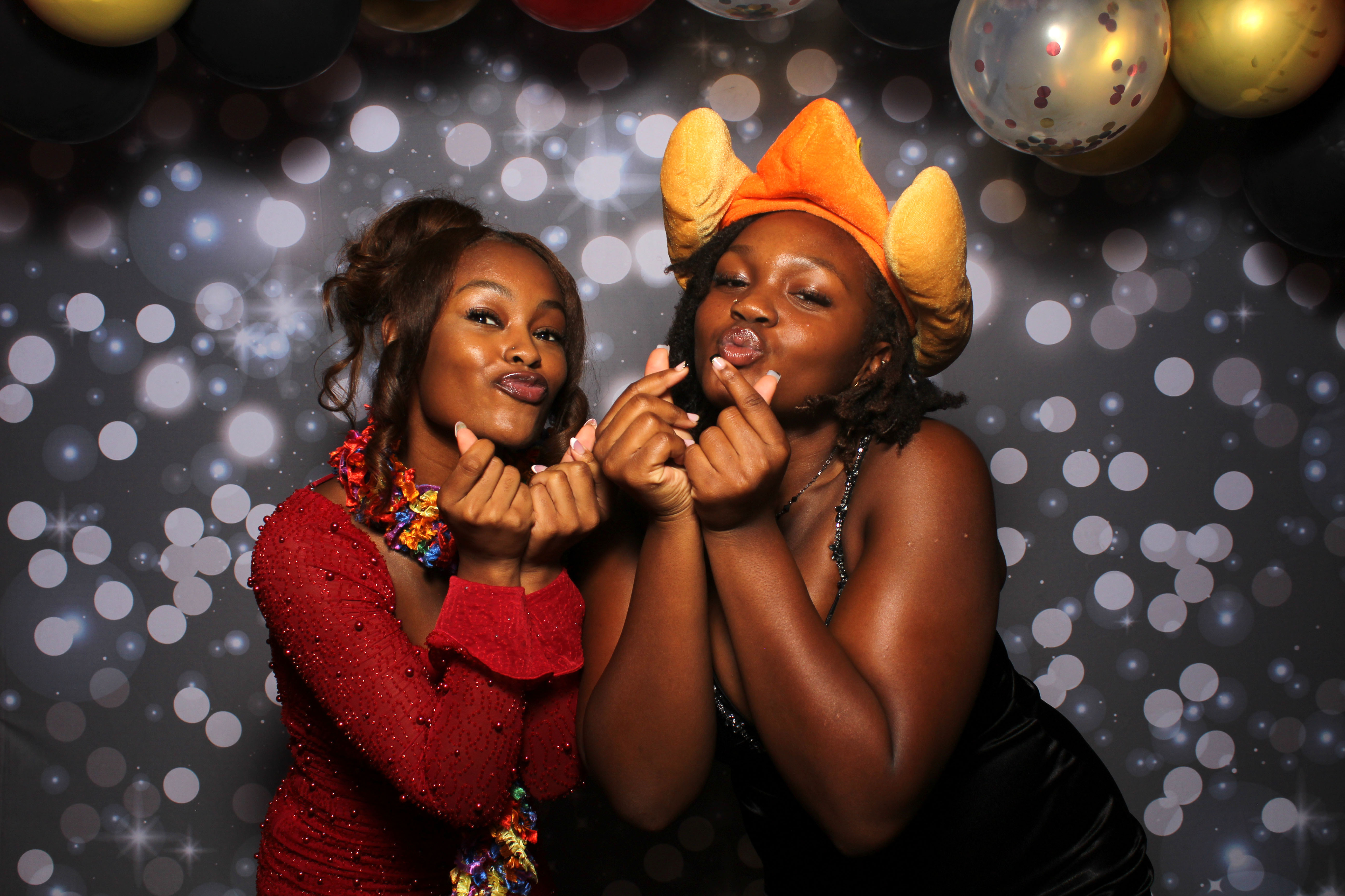 Walnut Hills Homecoming | View more photos from the event at gallery.photoboothcincy.com/u/PhotoBoothCincy/Walnut-Hills-Homecoming-0