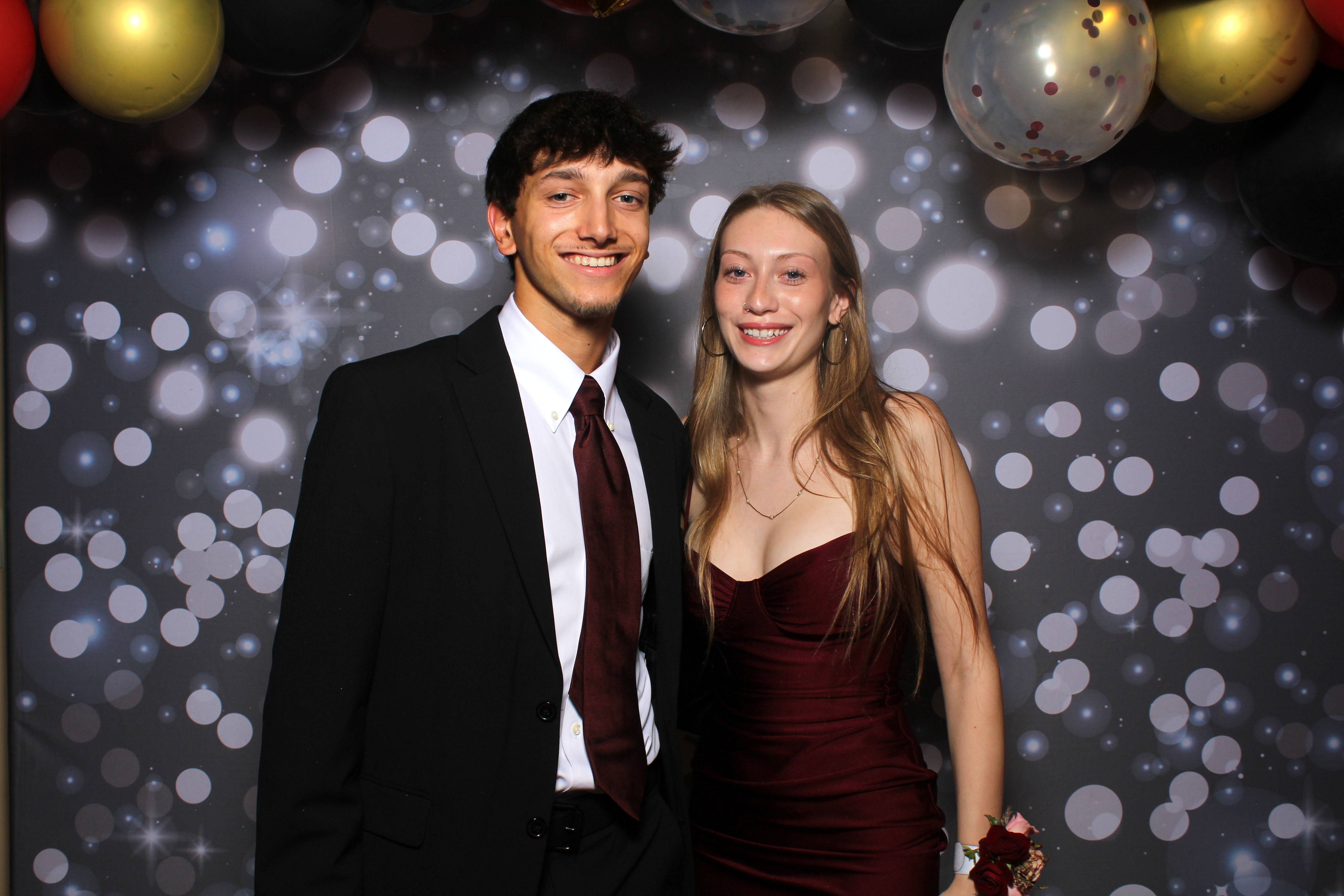 Walnut Hills Homecoming | View more photos from the event at gallery.photoboothcincy.com/u/PhotoBoothCincy/Walnut-Hills-Homecoming-0
