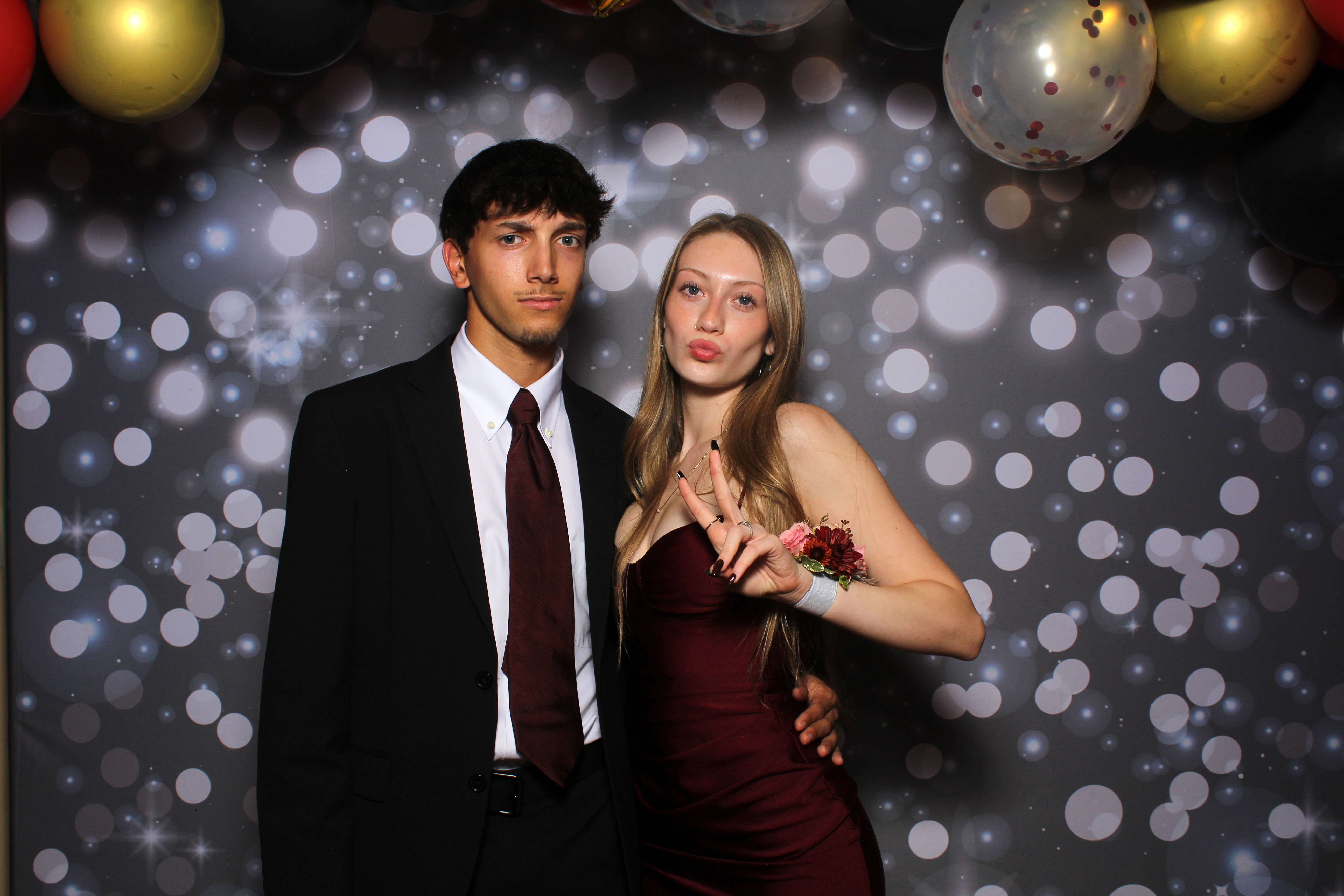 Walnut Hills Homecoming | View more photos from the event at gallery.photoboothcincy.com/u/PhotoBoothCincy/Walnut-Hills-Homecoming-0