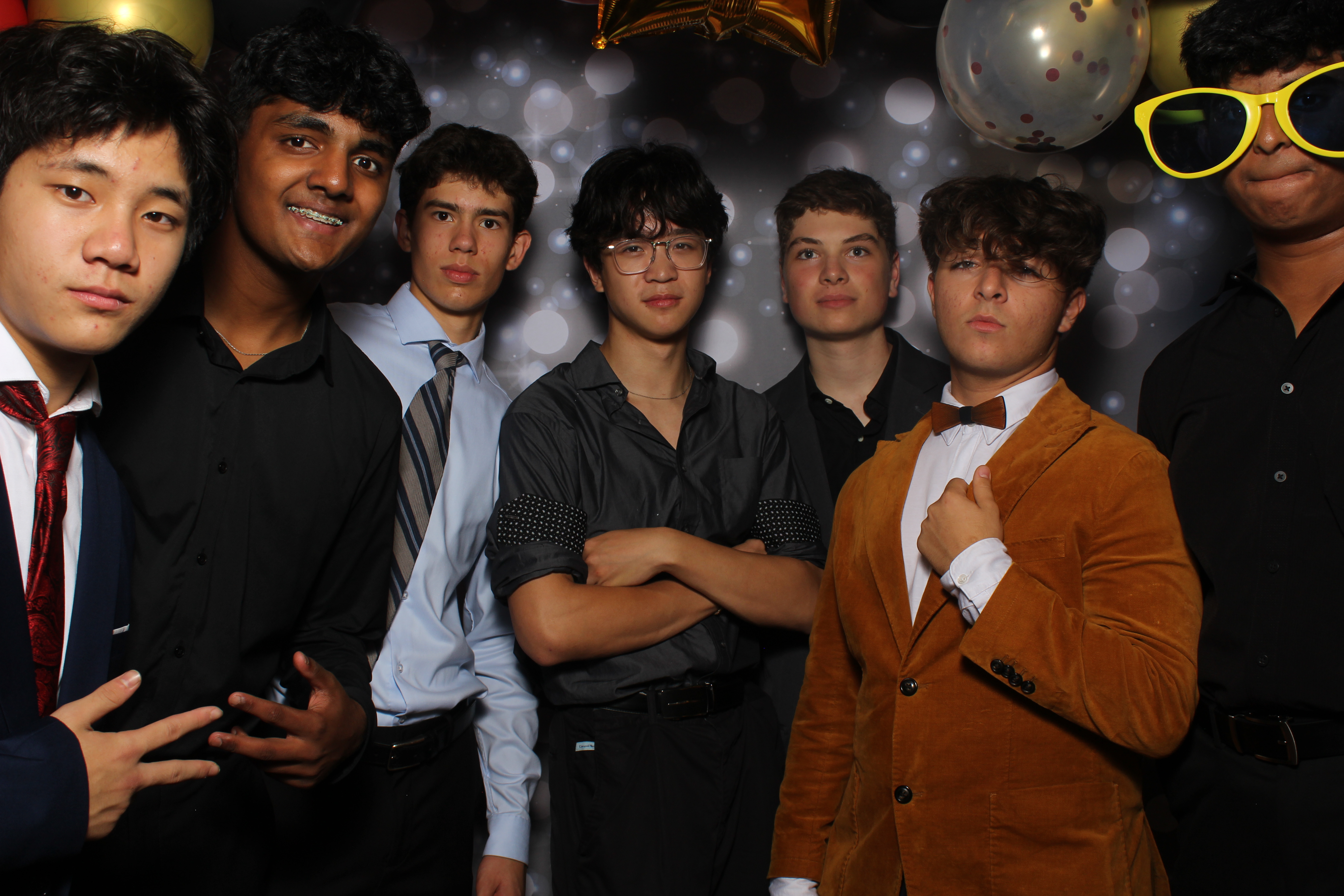 Walnut Hills Homecoming | View more photos from the event at gallery.photoboothcincy.com/u/PhotoBoothCincy/Walnut-Hills-Homecoming-0