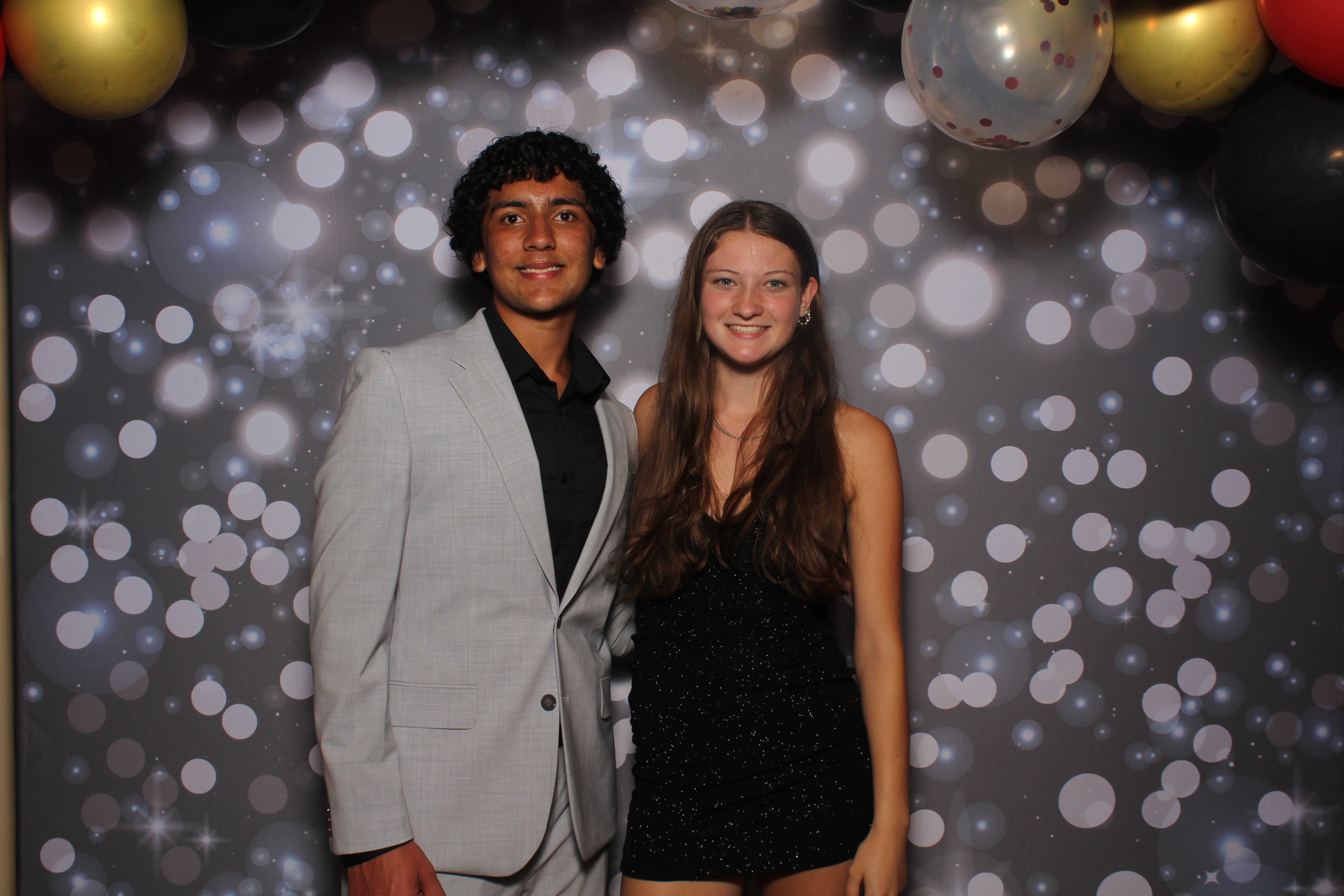 Walnut Hills Homecoming | View more photos from the event at gallery.photoboothcincy.com/u/PhotoBoothCincy/Walnut-Hills-Homecoming-0