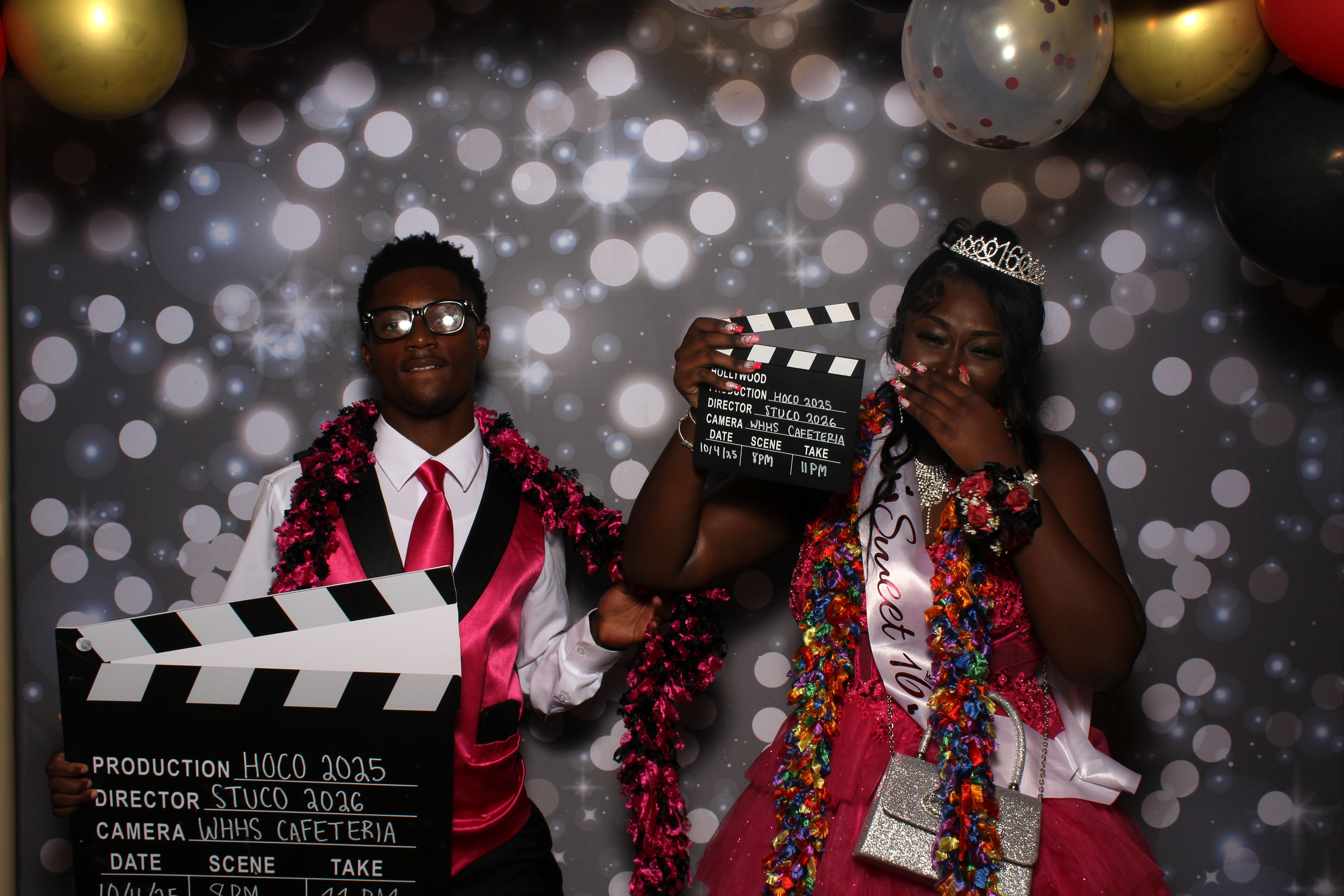 Walnut Hills Homecoming | View more photos from the event at gallery.photoboothcincy.com/u/PhotoBoothCincy/Walnut-Hills-Homecoming-0
