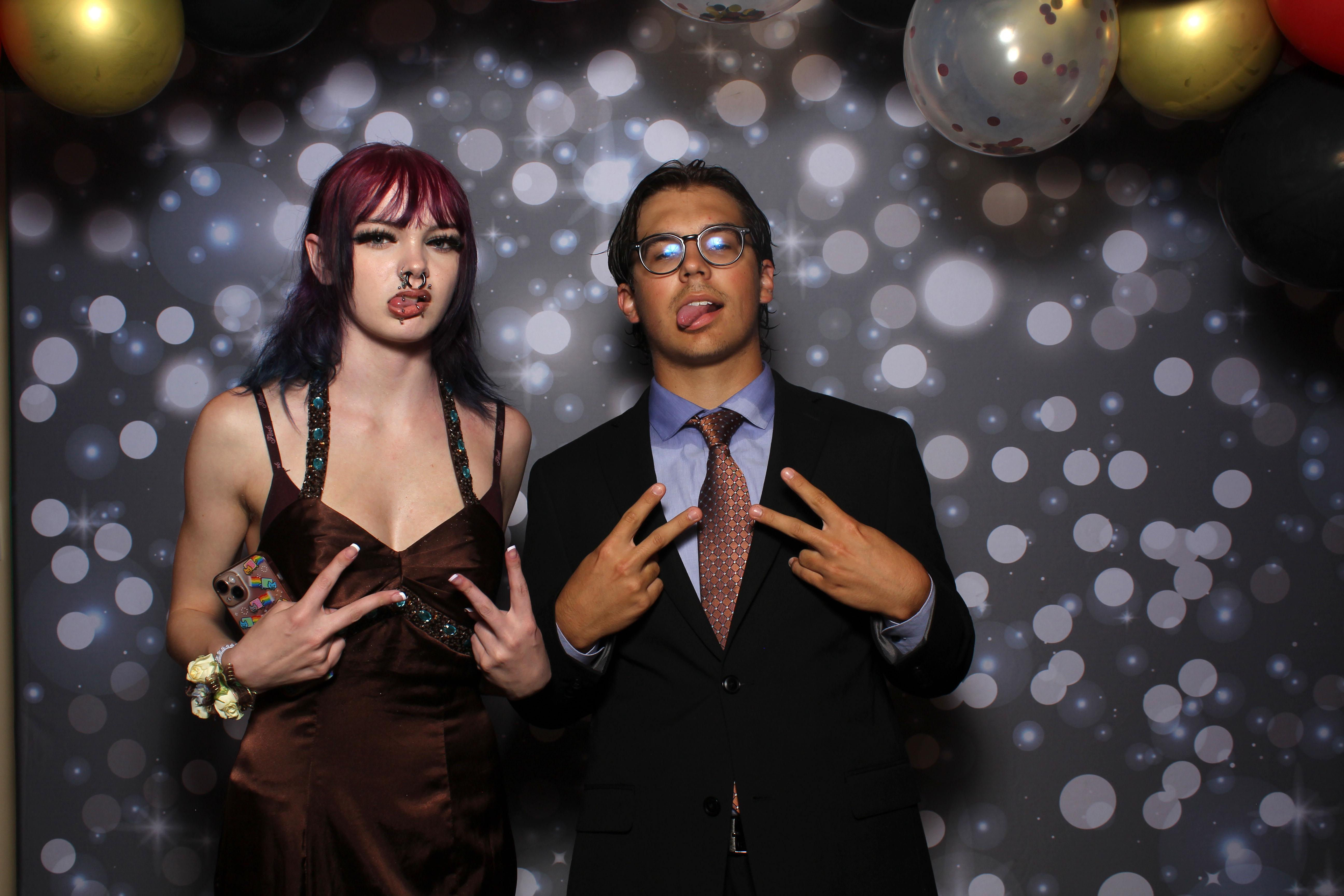 Walnut Hills Homecoming | View more photos from the event at gallery.photoboothcincy.com/u/PhotoBoothCincy/Walnut-Hills-Homecoming-0