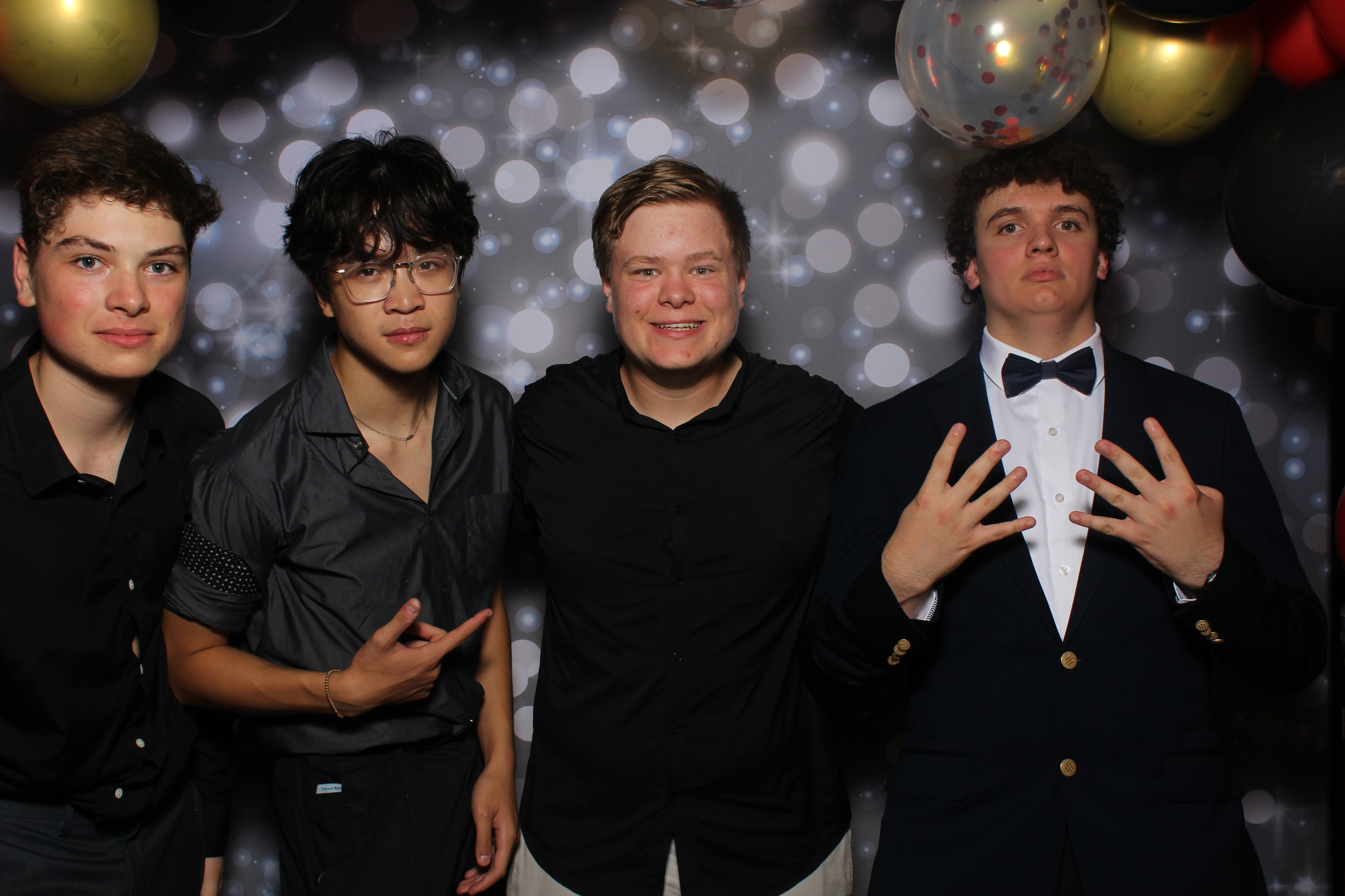 Walnut Hills Homecoming | View more photos from the event at gallery.photoboothcincy.com/u/PhotoBoothCincy/Walnut-Hills-Homecoming-0