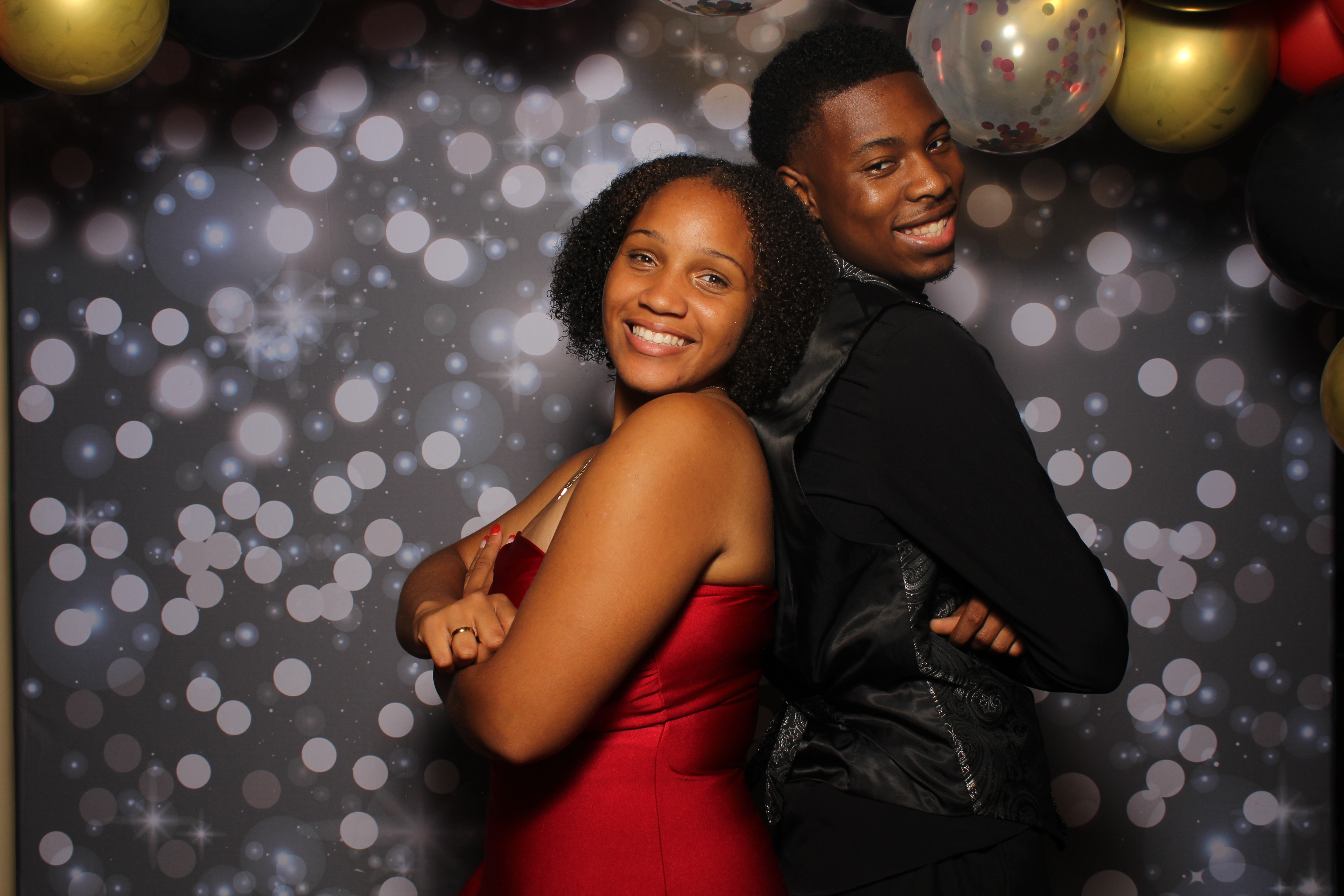 Walnut Hills Homecoming | View more photos from the event at gallery.photoboothcincy.com/u/PhotoBoothCincy/Walnut-Hills-Homecoming-0
