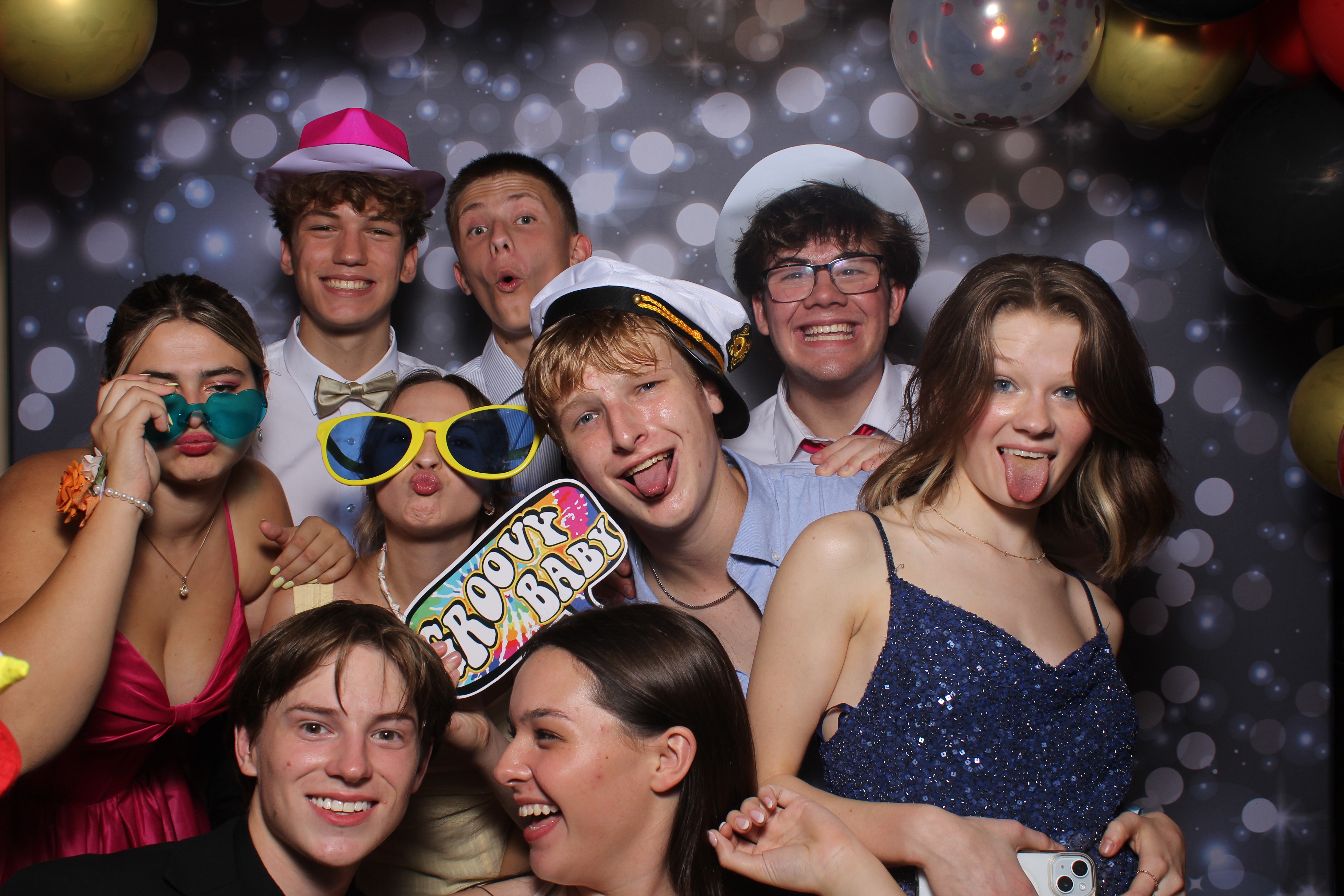 Walnut Hills Homecoming | View more photos from the event at gallery.photoboothcincy.com/u/PhotoBoothCincy/Walnut-Hills-Homecoming-0