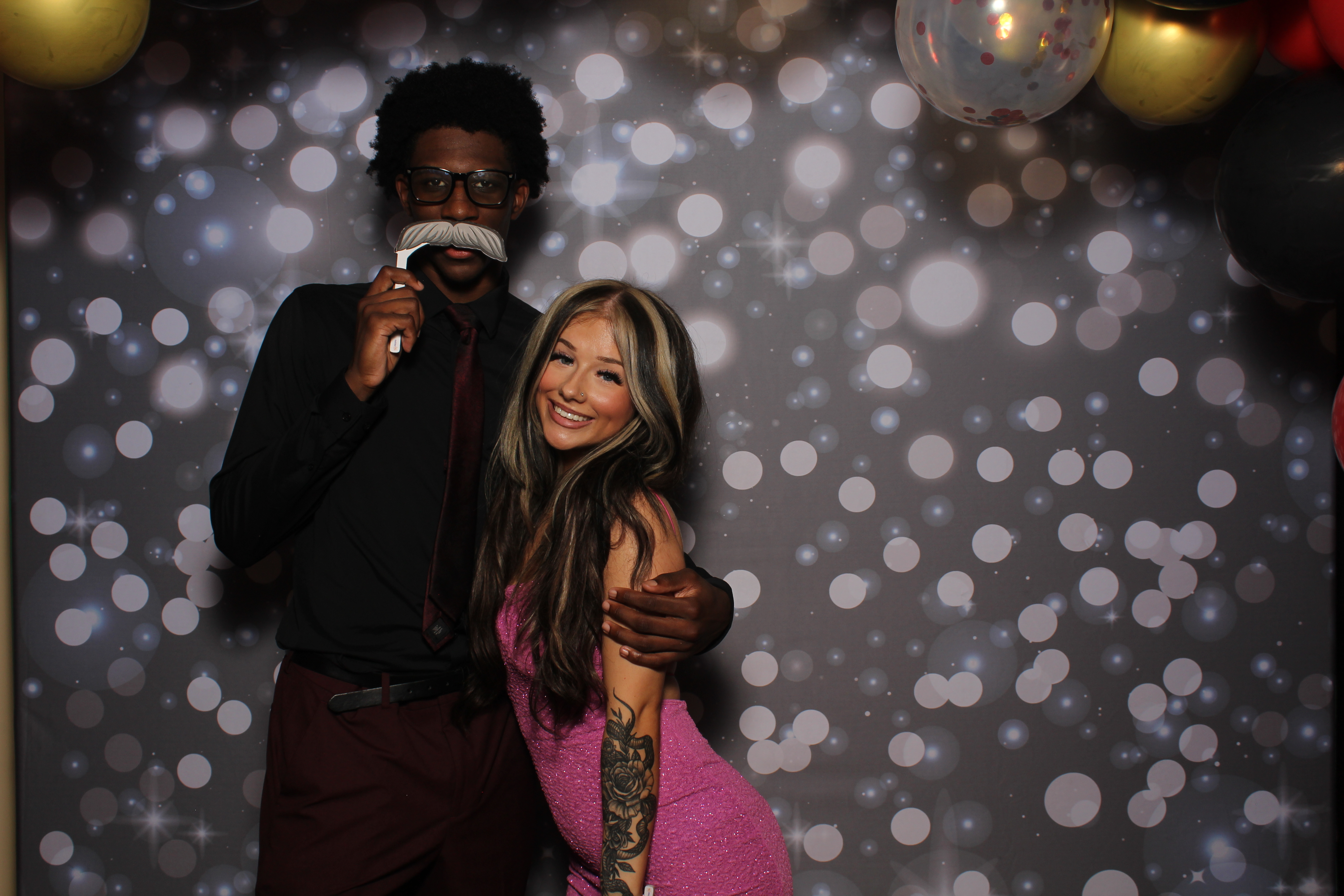 Walnut Hills Homecoming | View more photos from the event at gallery.photoboothcincy.com/u/PhotoBoothCincy/Walnut-Hills-Homecoming-0