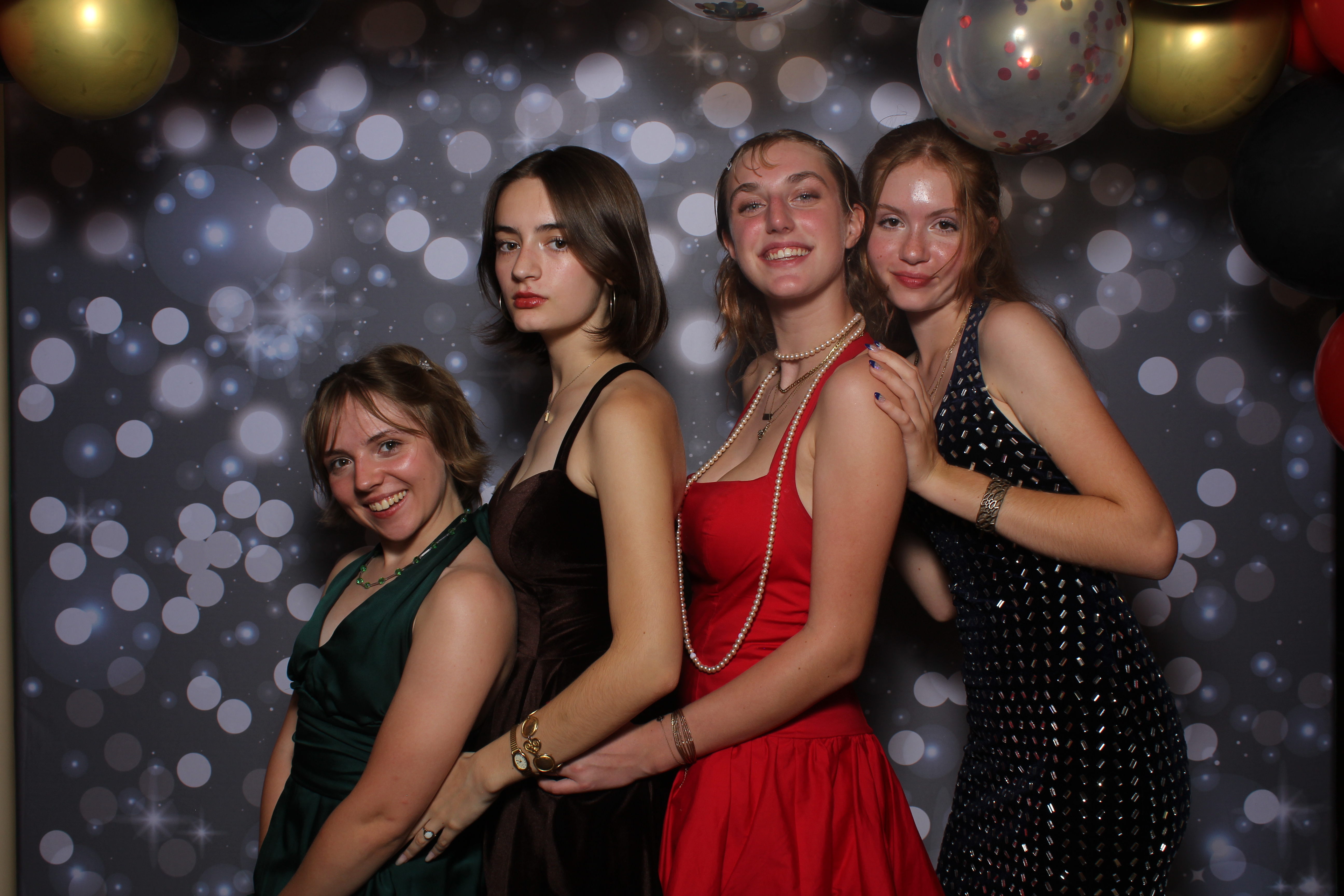 Walnut Hills Homecoming | View more photos from the event at gallery.photoboothcincy.com/u/PhotoBoothCincy/Walnut-Hills-Homecoming-0