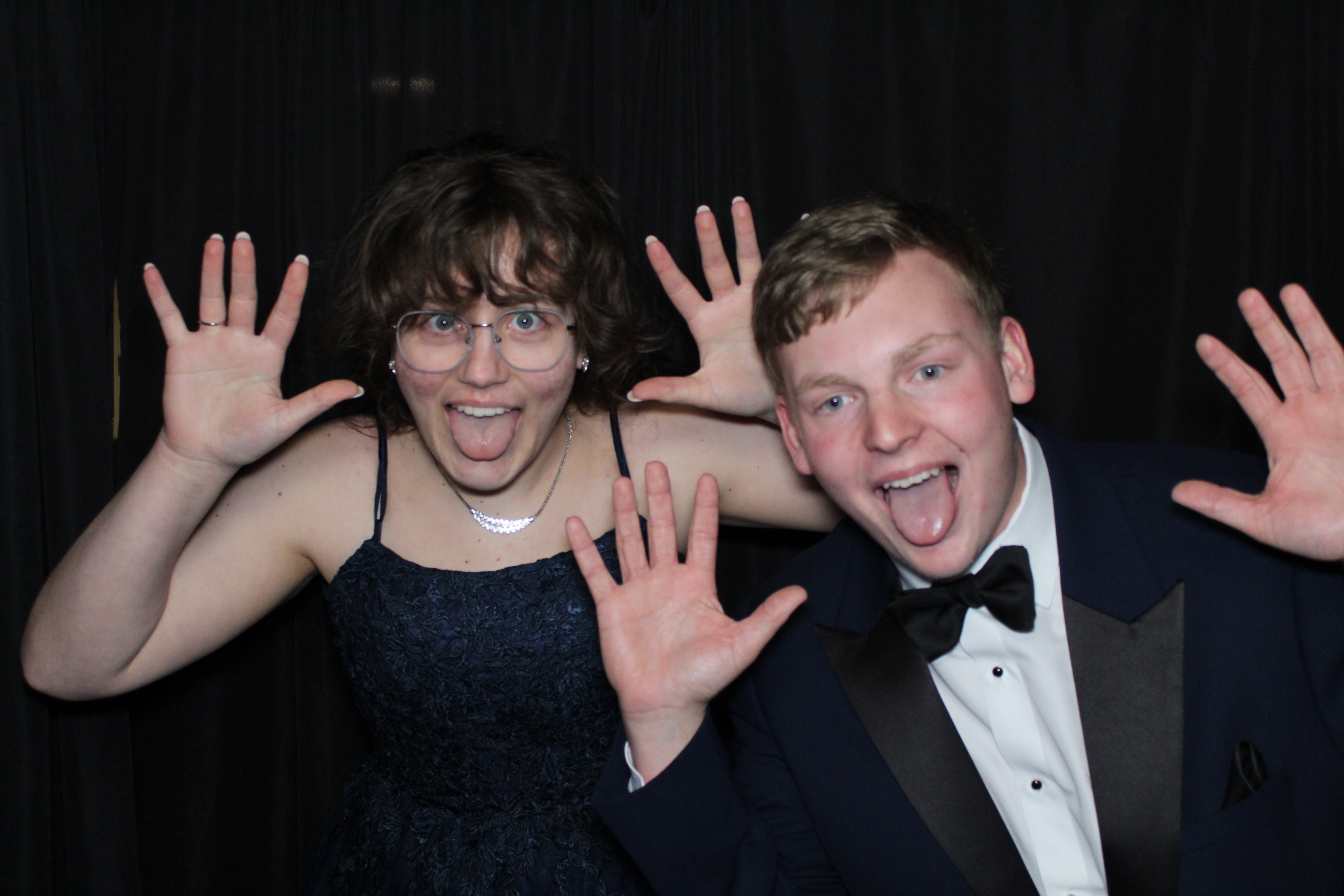 Walnut Hills Prom 2025 | View more photos from the event at gallery.photoboothcincy.com/u/PhotoBoothCincy/Walnut-Hills-Prom-2025
