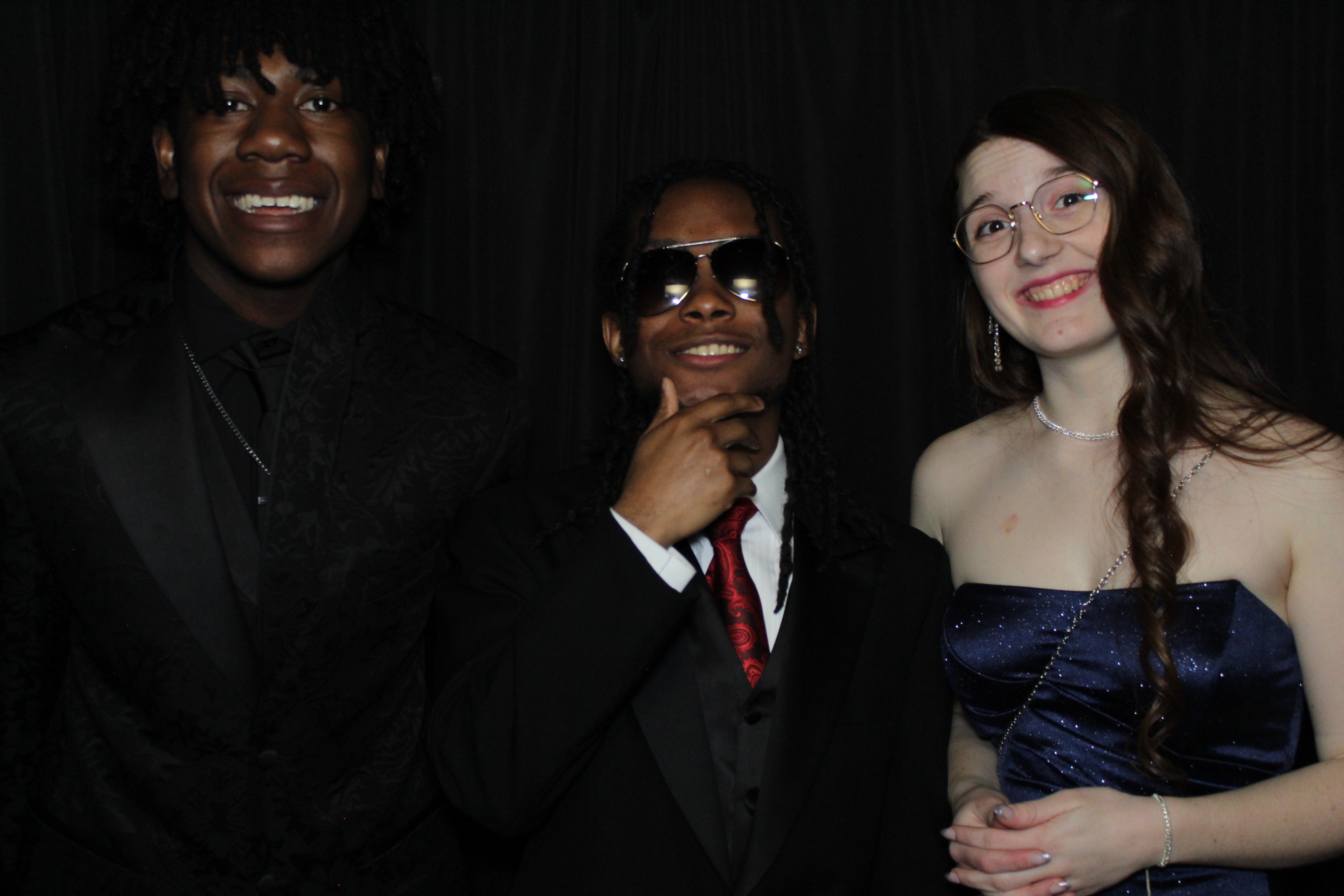 Walnut Hills Prom 2025 | View more photos from the event at gallery.photoboothcincy.com/u/PhotoBoothCincy/Walnut-Hills-Prom-2025
