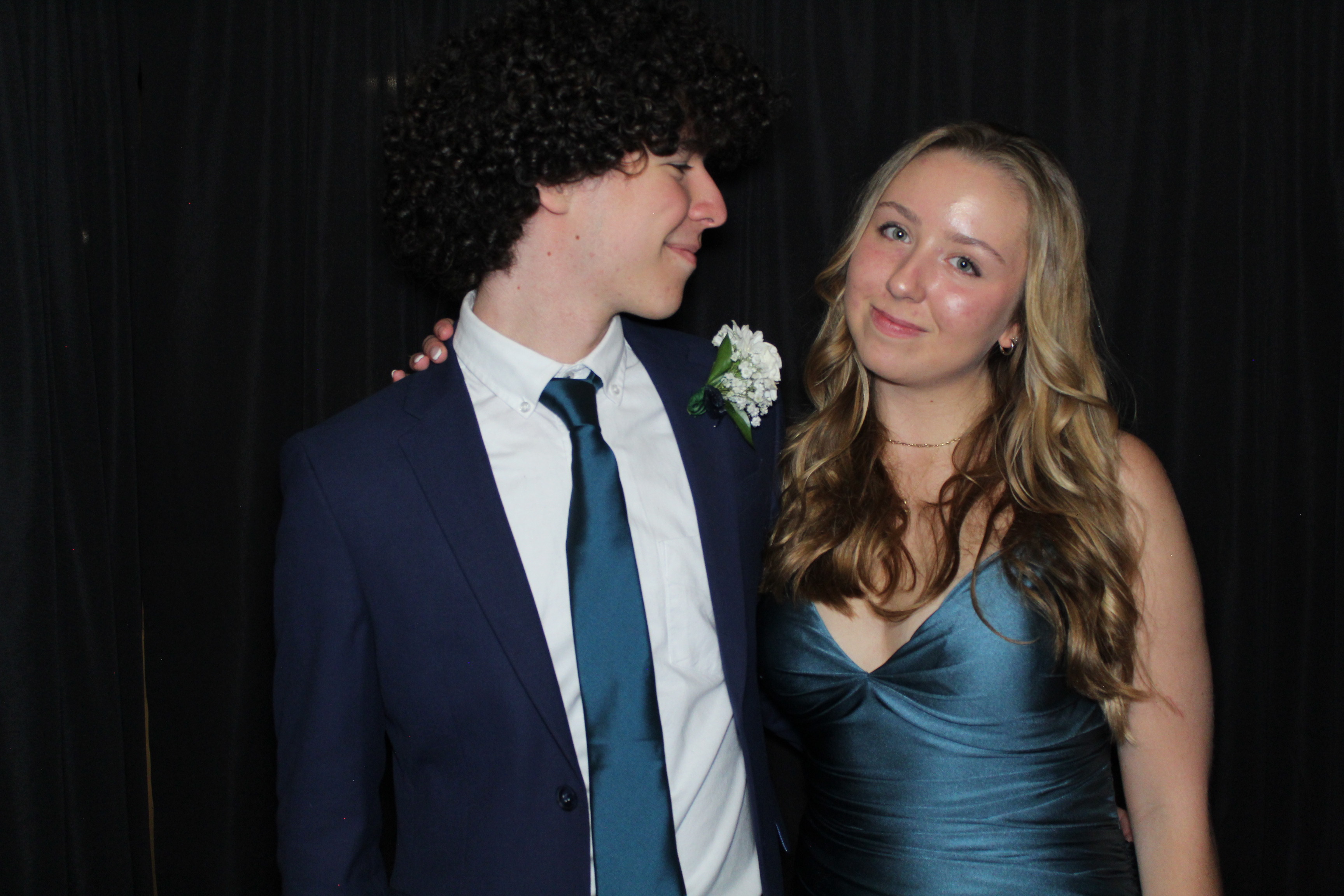 Walnut Hills Prom 2025 | View more photos from the event at gallery.photoboothcincy.com/u/PhotoBoothCincy/Walnut-Hills-Prom-2025