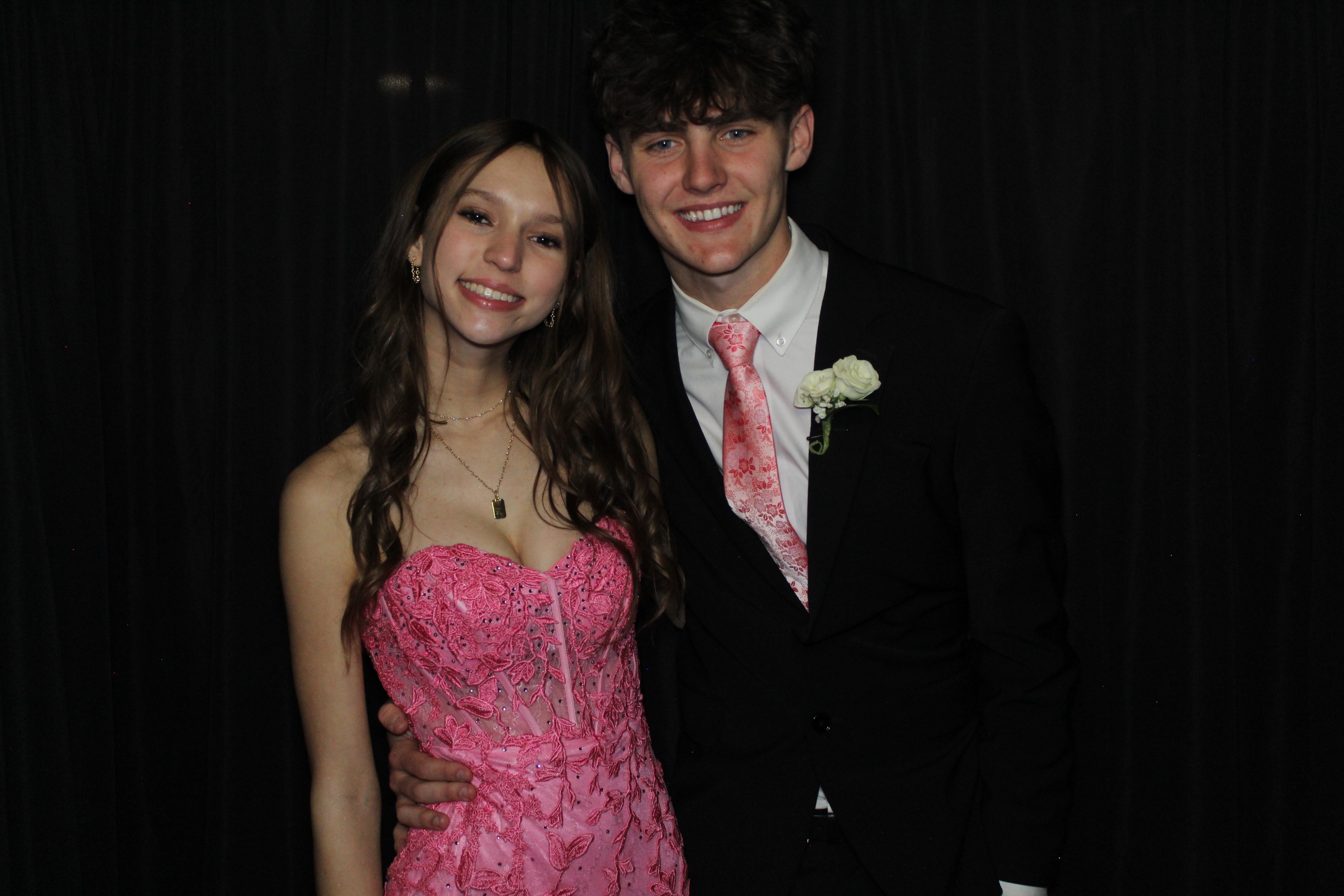 Walnut Hills Prom 2025 | View more photos from the event at gallery.photoboothcincy.com/u/PhotoBoothCincy/Walnut-Hills-Prom-2025