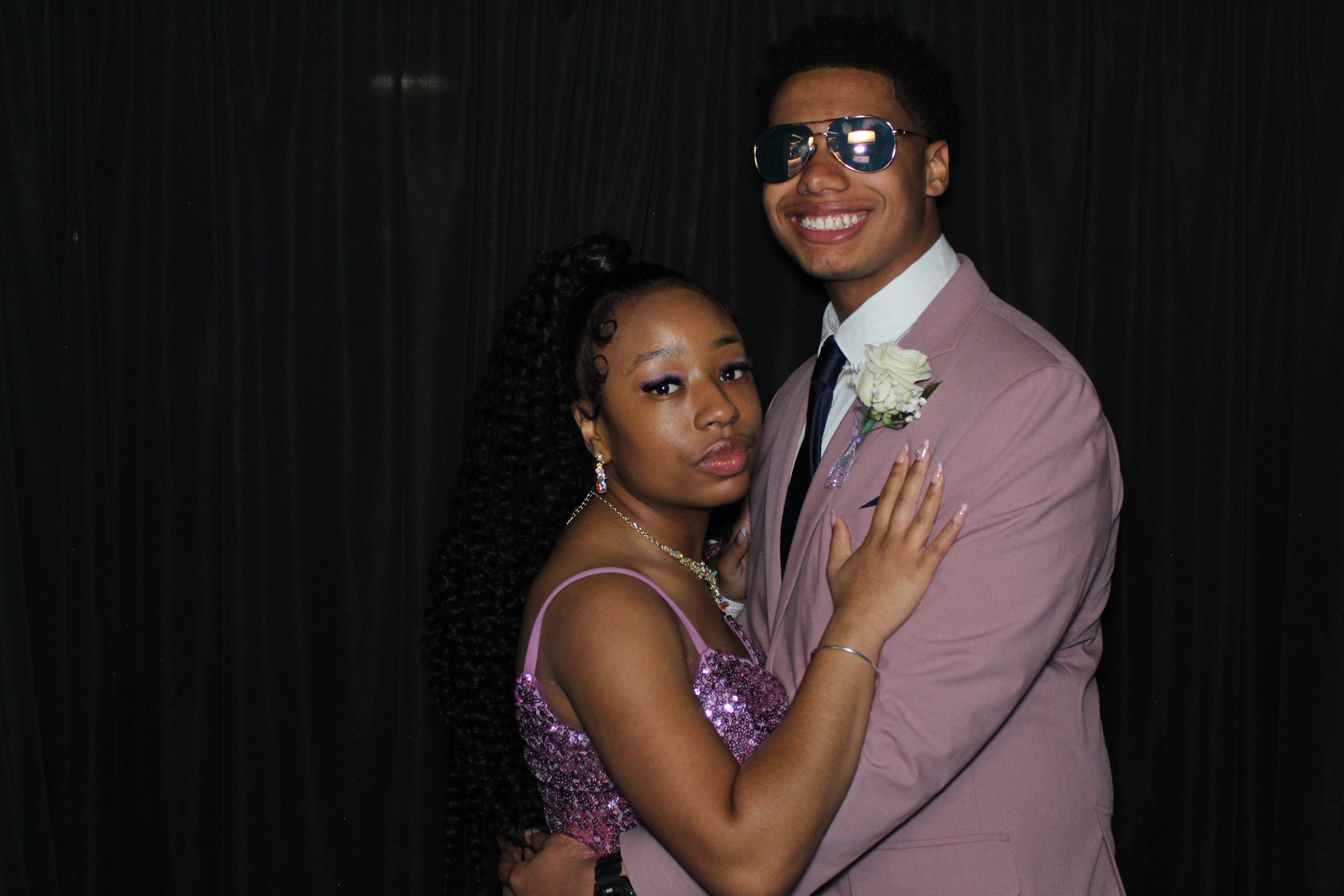 Walnut Hills Prom 2025 | View more photos from the event at gallery.photoboothcincy.com/u/PhotoBoothCincy/Walnut-Hills-Prom-2025