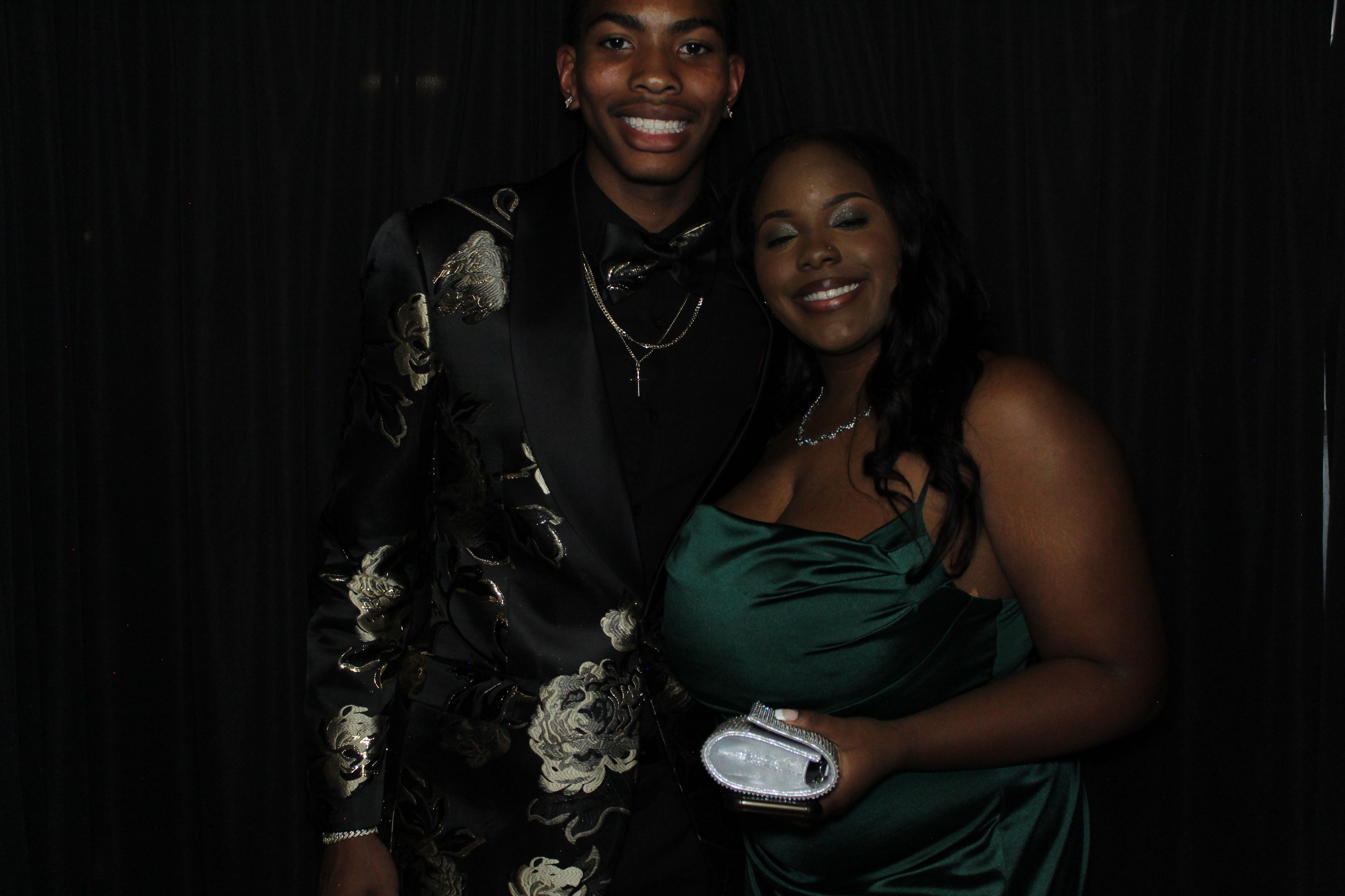 Walnut Hills Prom 2025 | View more photos from the event at gallery.photoboothcincy.com/u/PhotoBoothCincy/Walnut-Hills-Prom-2025