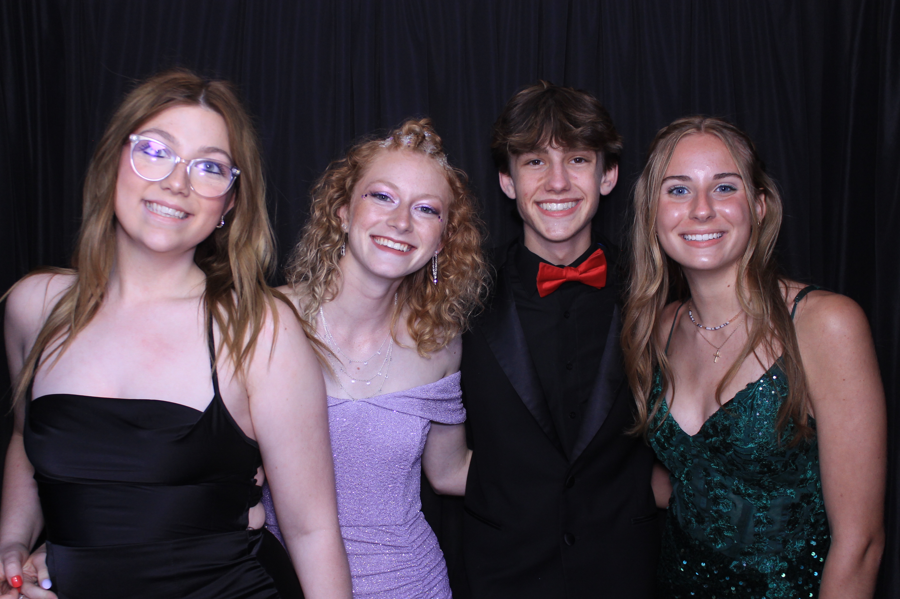 West Clermont 2025 Prom | View more photos from the event at gallery.photoboothcincy.com/u/PhotoBoothCincy/West-Clermont-2025-Prom