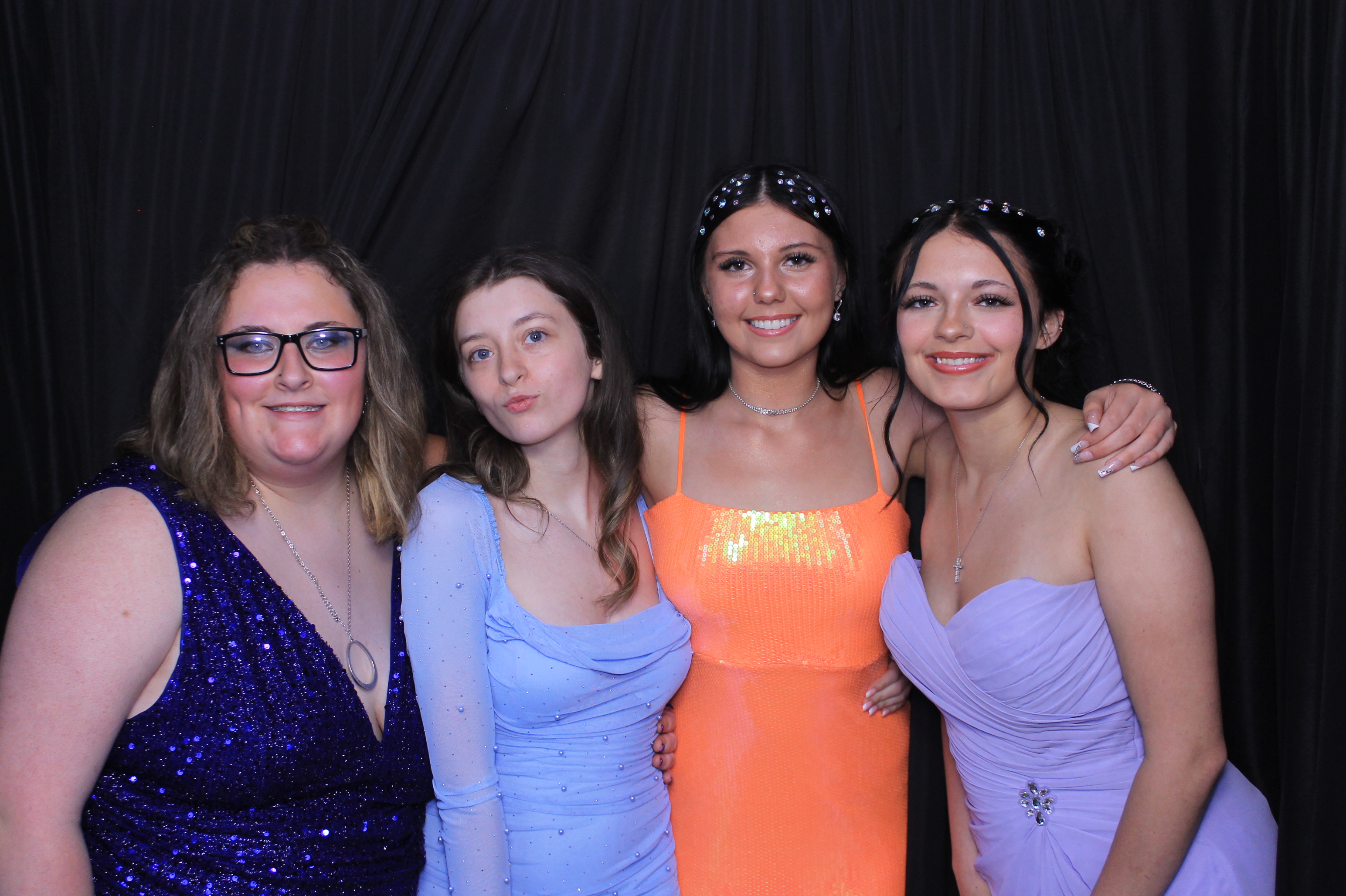 West Clermont 2025 Prom | View more photos from the event at gallery.photoboothcincy.com/u/PhotoBoothCincy/West-Clermont-2025-Prom