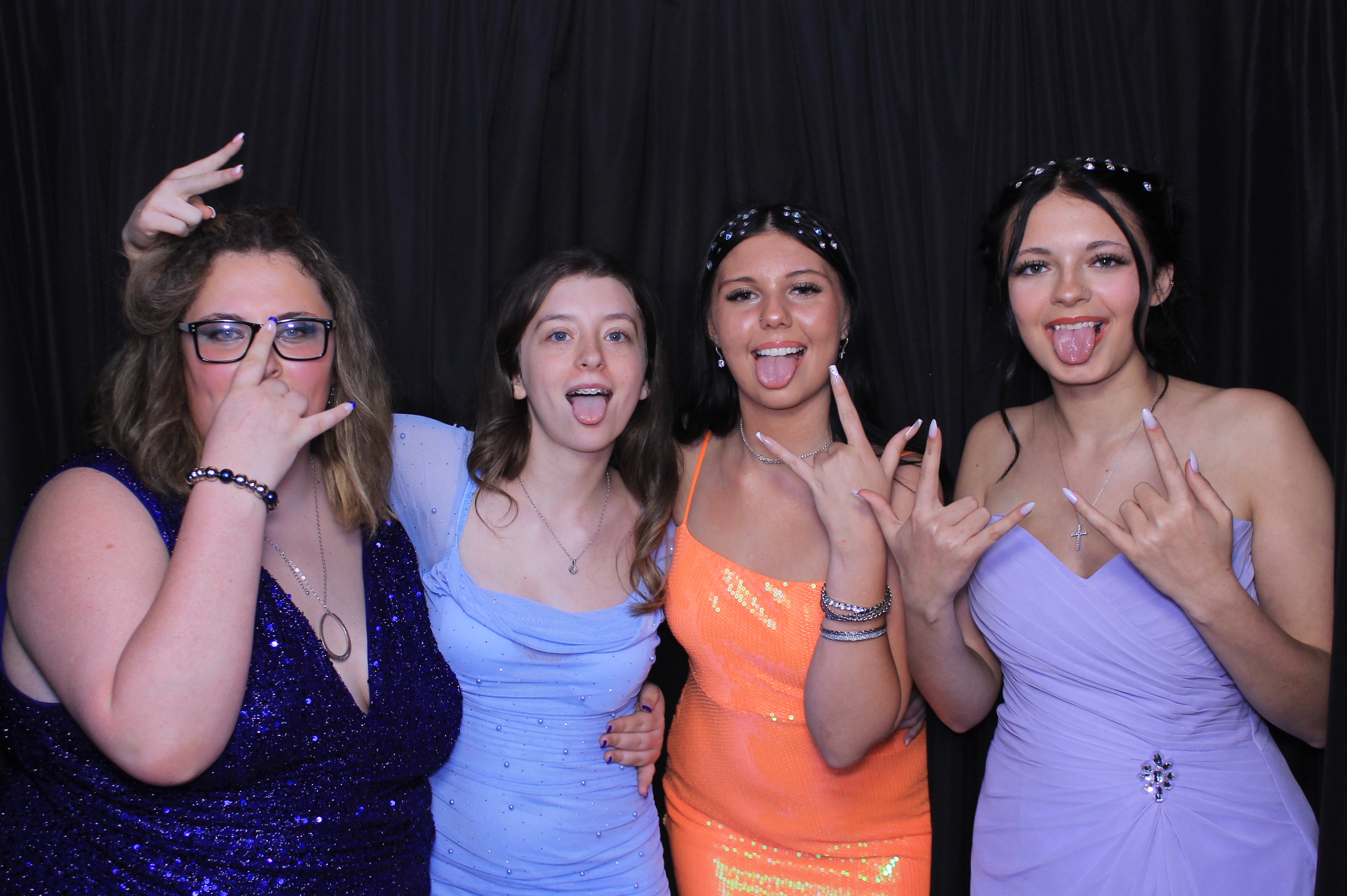 West Clermont 2025 Prom | View more photos from the event at gallery.photoboothcincy.com/u/PhotoBoothCincy/West-Clermont-2025-Prom