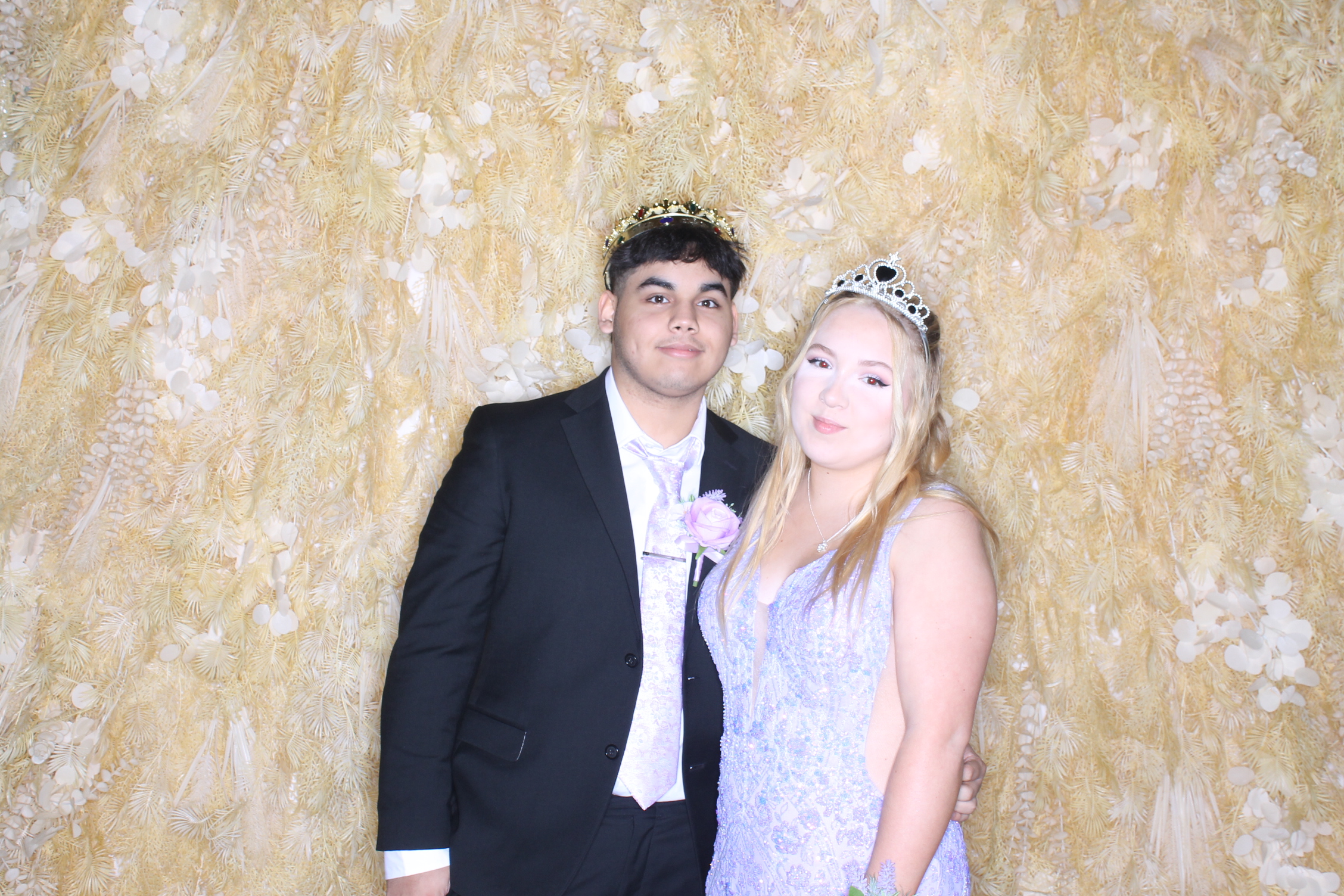 West Clermont 2025 Prom | View more photos from the event at gallery.photoboothcincy.com/u/PhotoBoothCincy/West-Clermont-2025-Prom