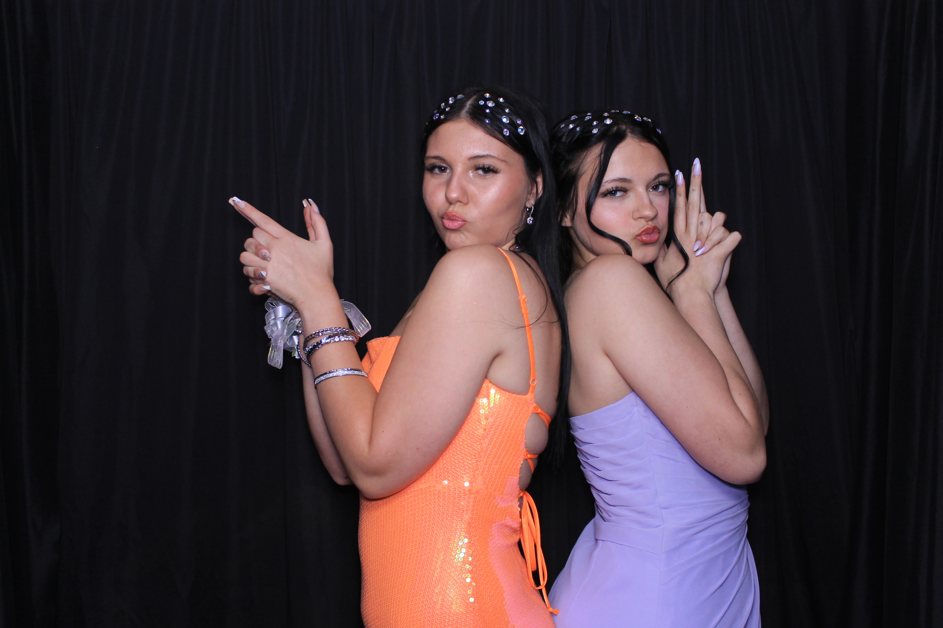 West Clermont 2025 Prom | View more photos from the event at gallery.photoboothcincy.com/u/PhotoBoothCincy/West-Clermont-2025-Prom