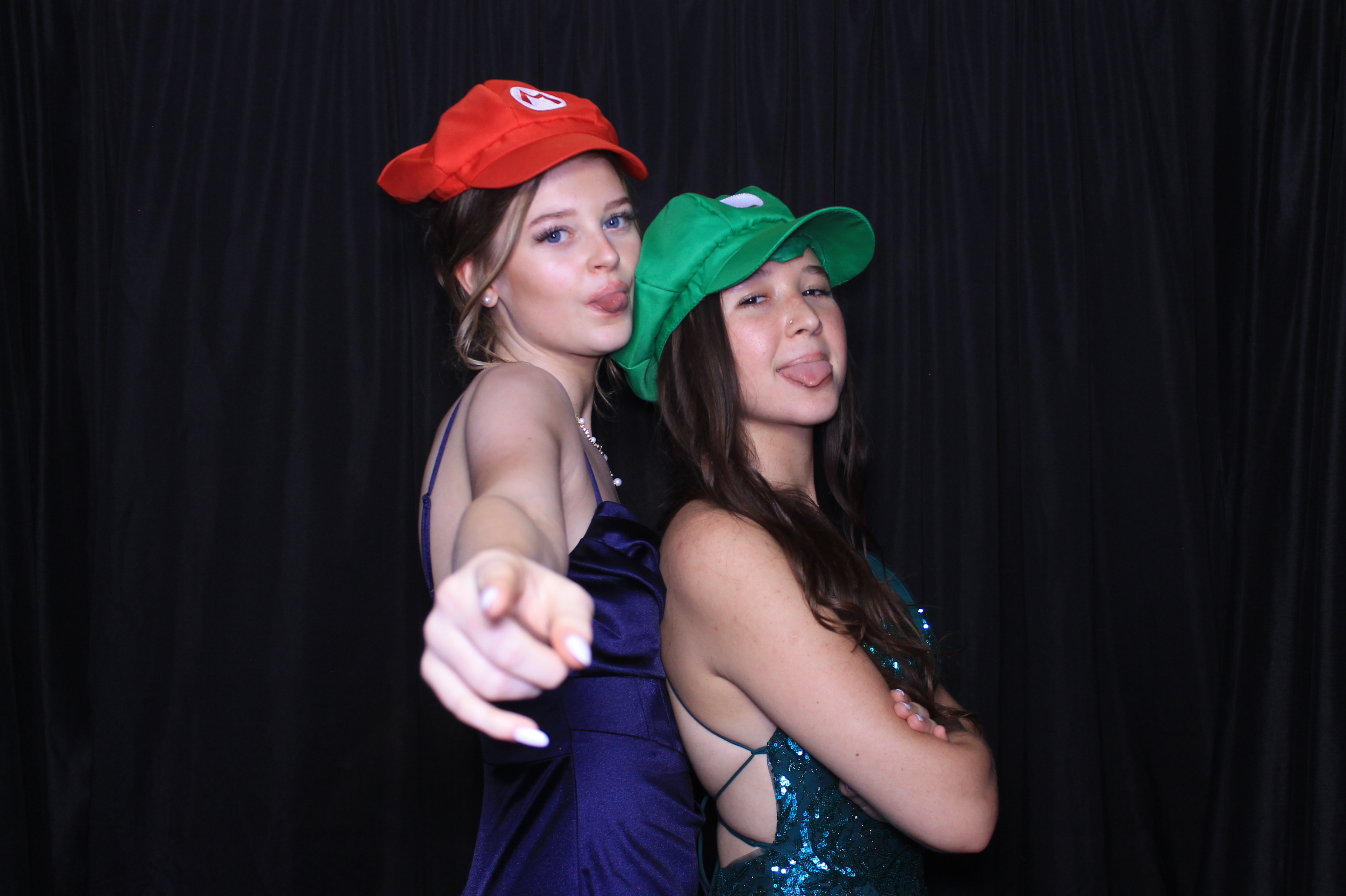 West Clermont 2025 Prom | View more photos from the event at gallery.photoboothcincy.com/u/PhotoBoothCincy/West-Clermont-2025-Prom