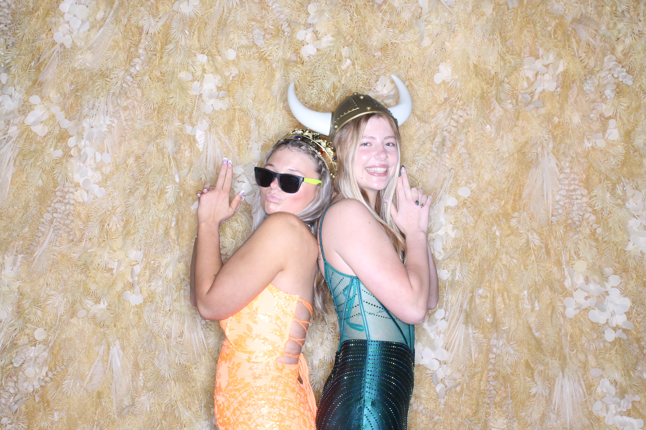 West Clermont 2025 Prom | View more photos from the event at gallery.photoboothcincy.com/u/PhotoBoothCincy/West-Clermont-2025-Prom