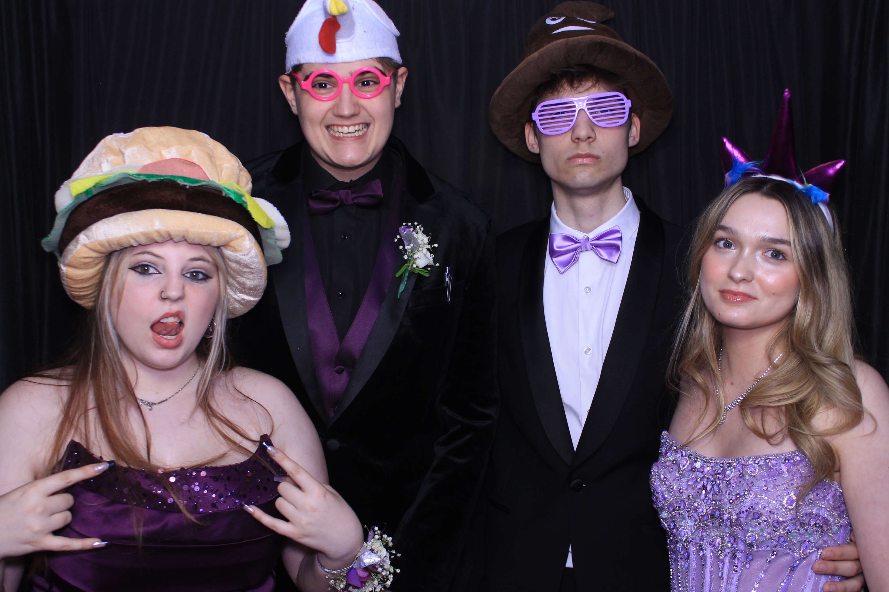 West Clermont 2025 Prom | View more photos from the event at gallery.photoboothcincy.com/u/PhotoBoothCincy/West-Clermont-2025-Prom