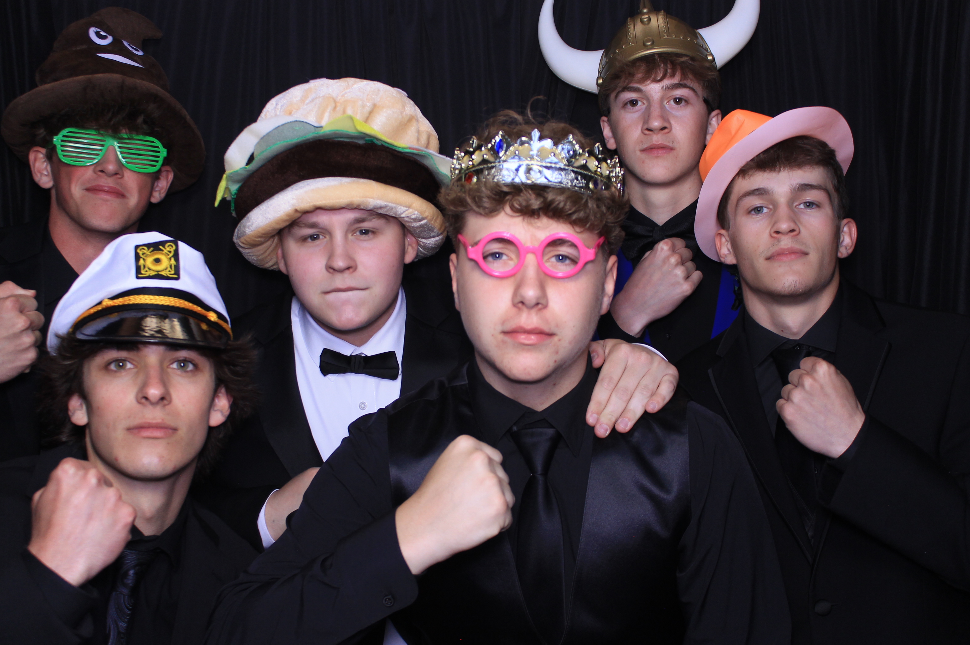 West Clermont 2025 Prom | View more photos from the event at gallery.photoboothcincy.com/u/PhotoBoothCincy/West-Clermont-2025-Prom