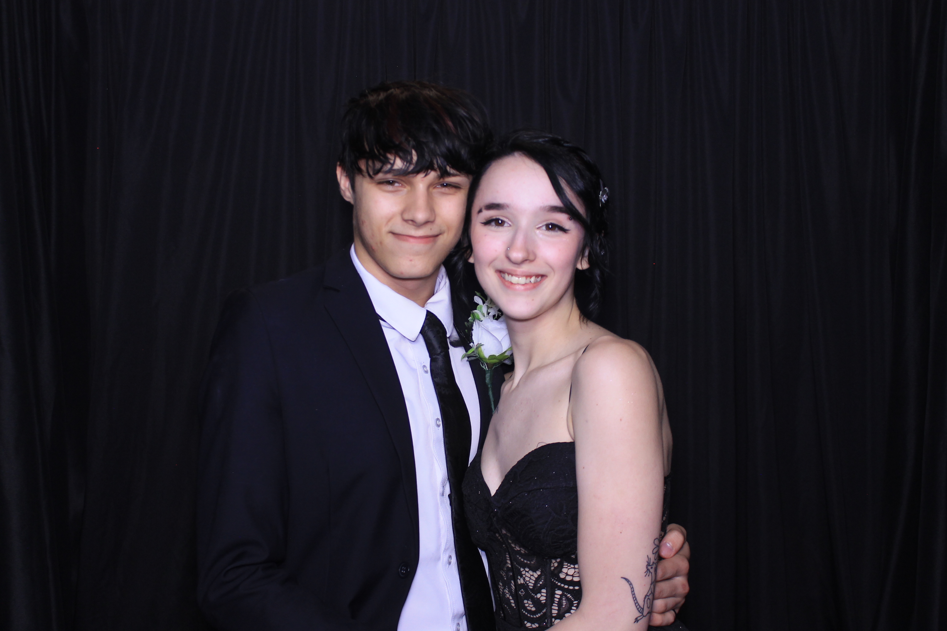 West Clermont 2025 Prom | View more photos from the event at gallery.photoboothcincy.com/u/PhotoBoothCincy/West-Clermont-2025-Prom