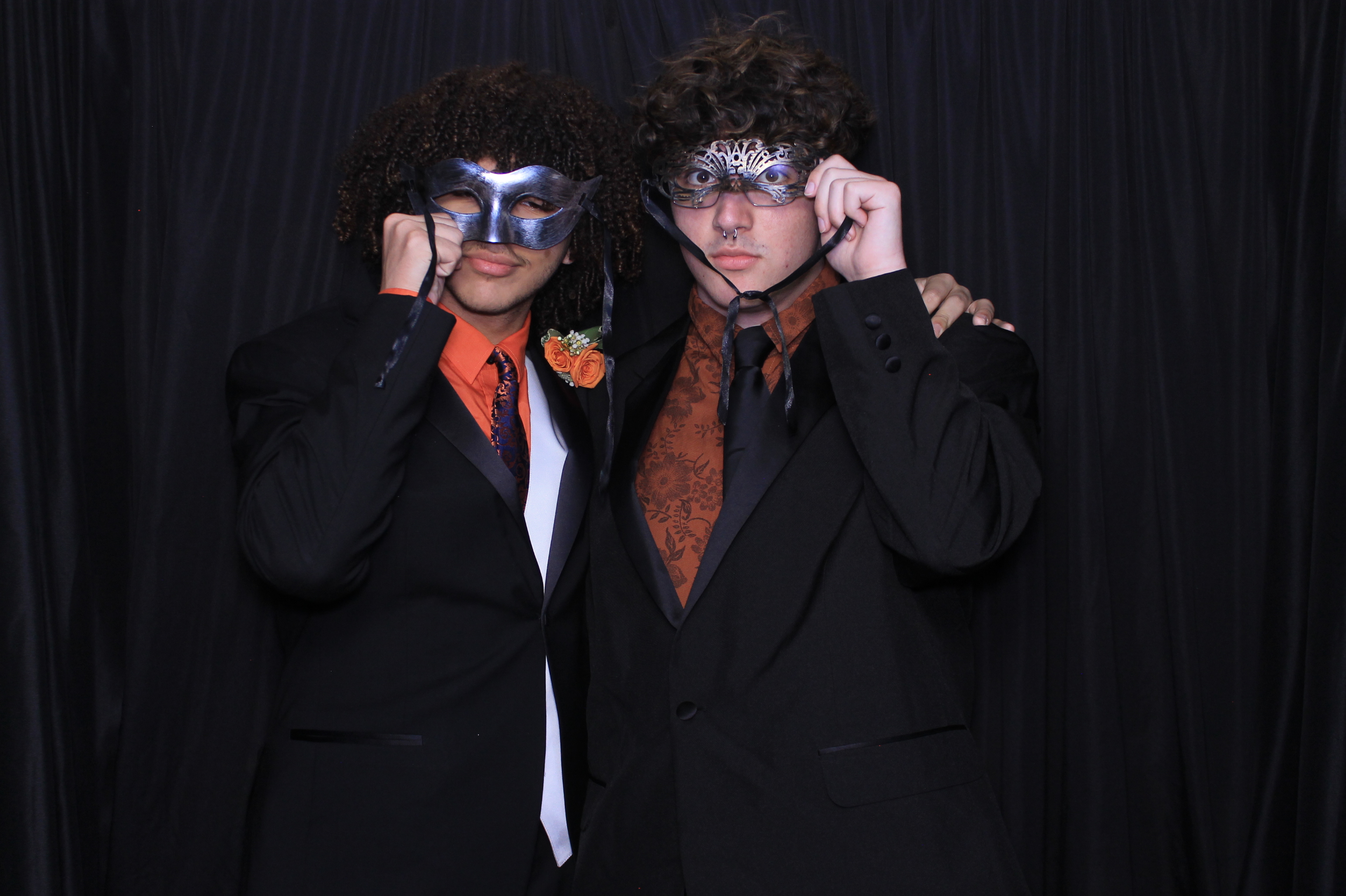 West Clermont 2025 Prom | View more photos from the event at gallery.photoboothcincy.com/u/PhotoBoothCincy/West-Clermont-2025-Prom
