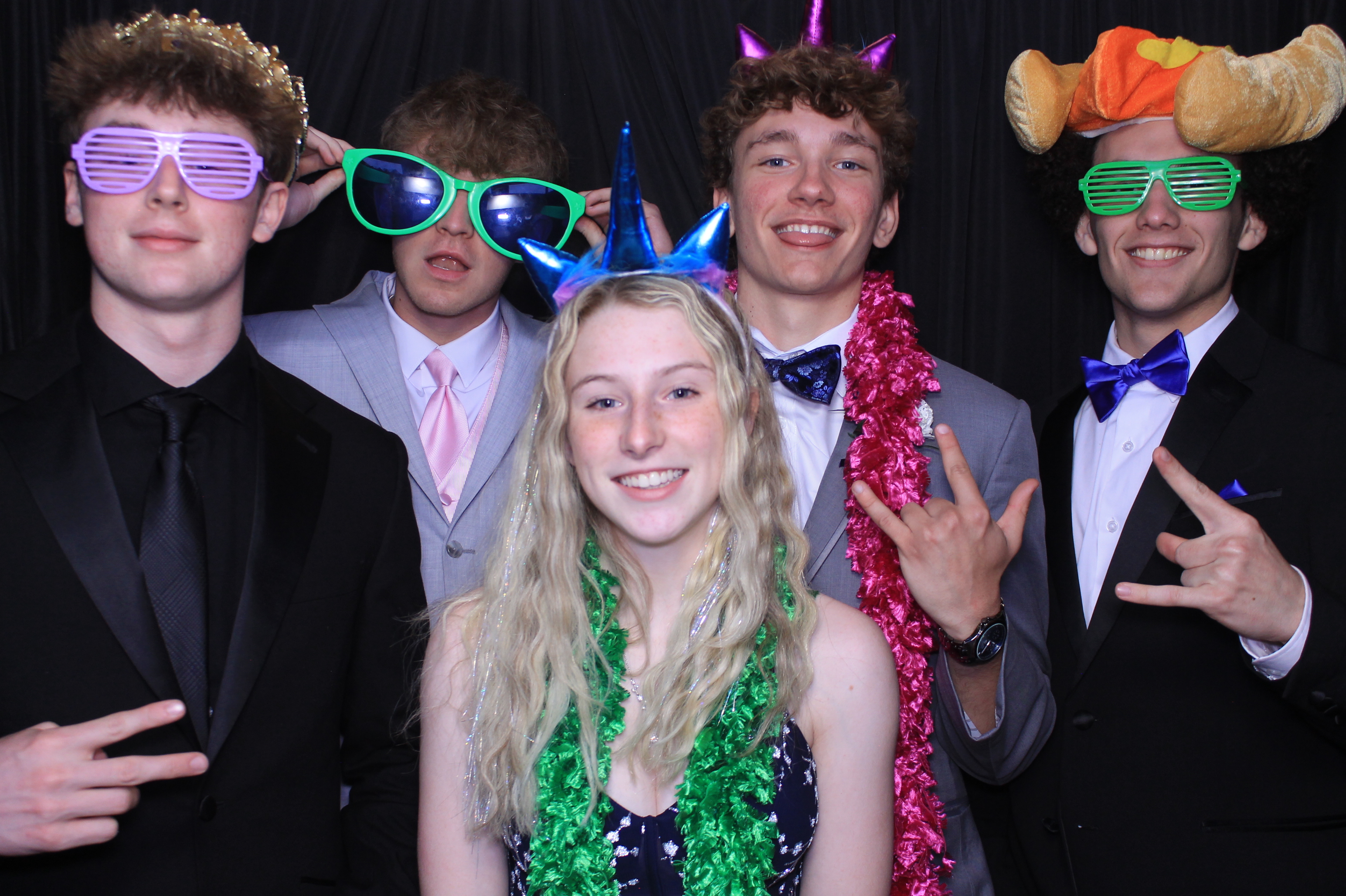 West Clermont 2025 Prom | View more photos from the event at gallery.photoboothcincy.com/u/PhotoBoothCincy/West-Clermont-2025-Prom