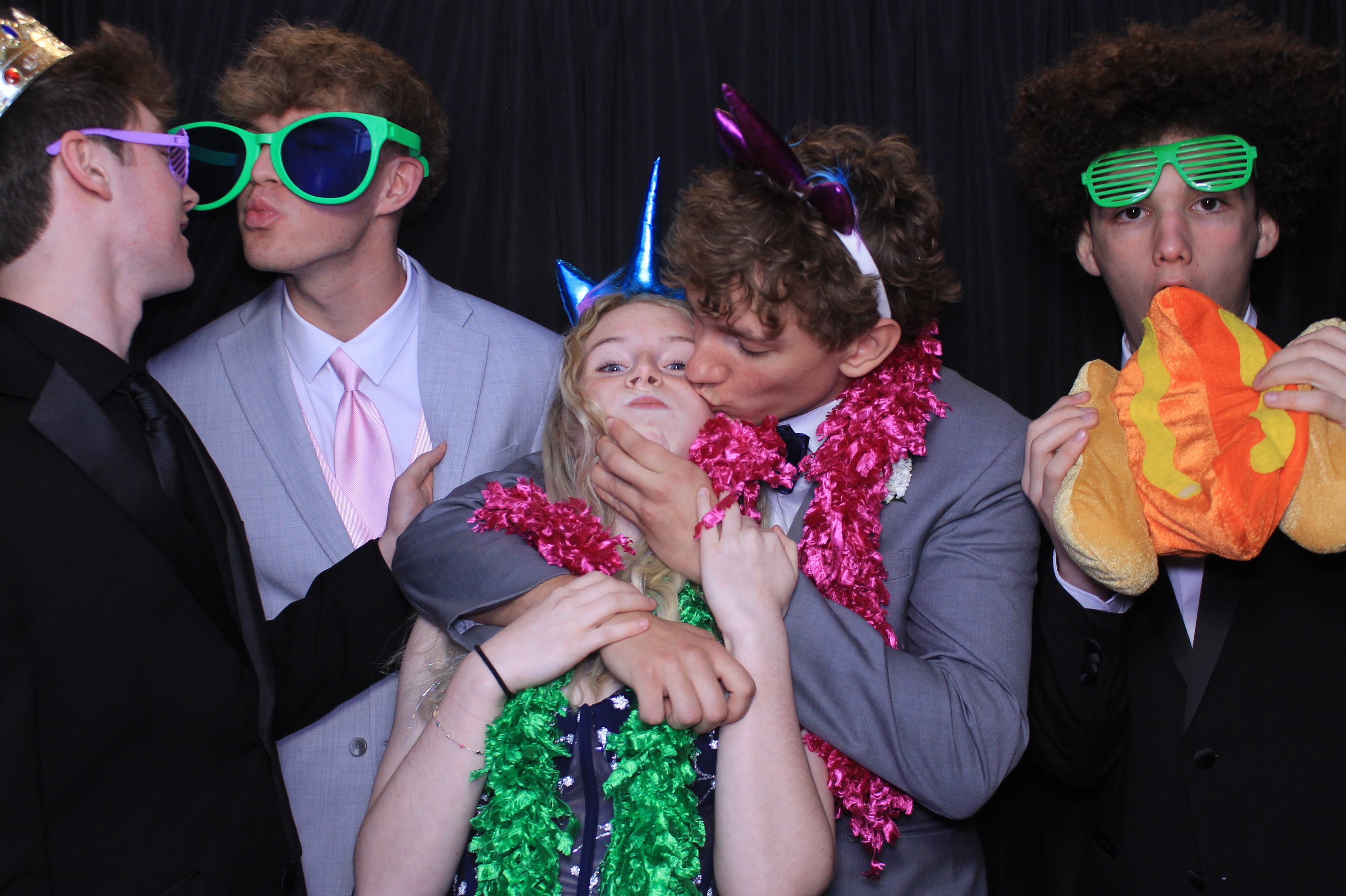West Clermont 2025 Prom | View more photos from the event at gallery.photoboothcincy.com/u/PhotoBoothCincy/West-Clermont-2025-Prom