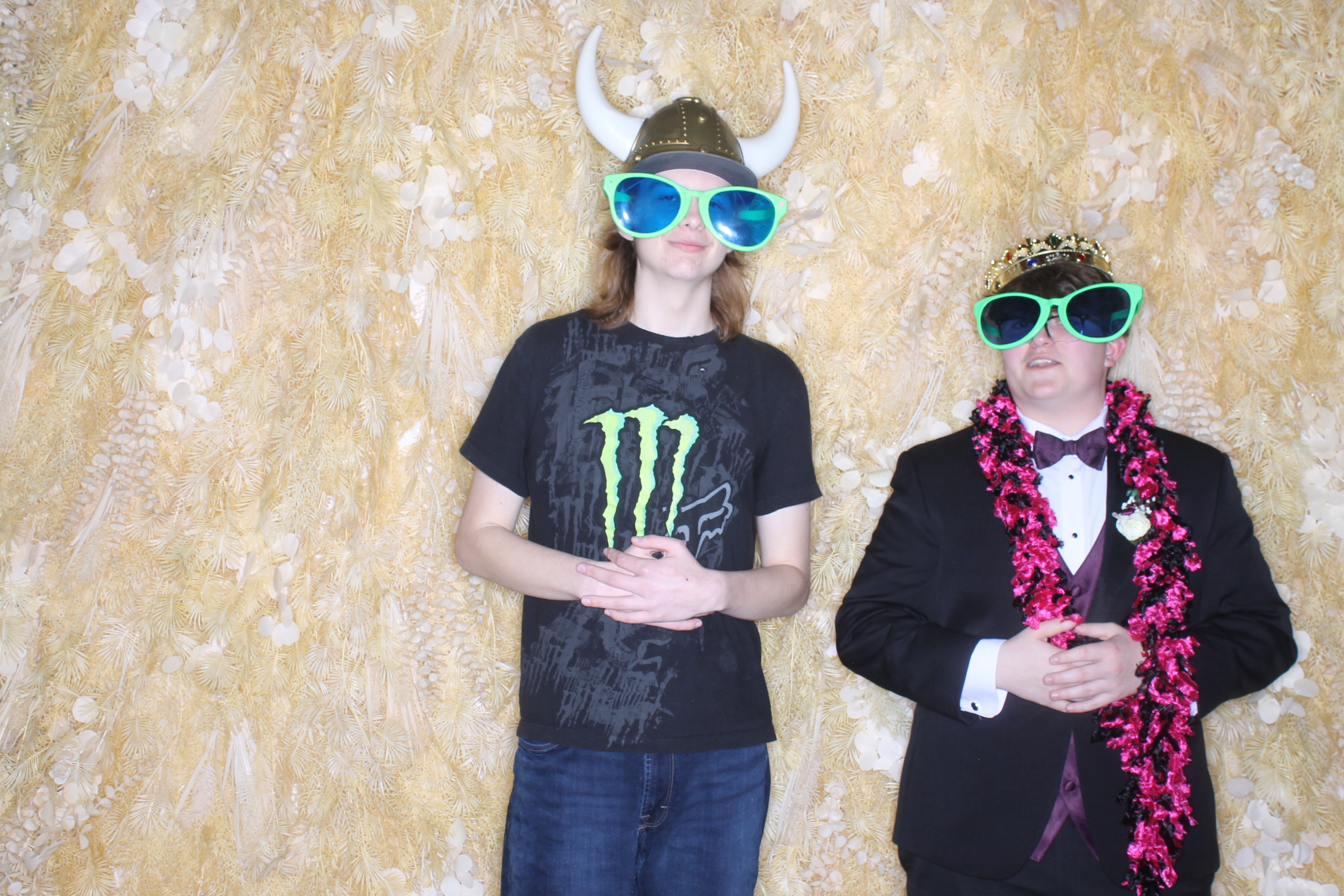 West Clermont 2025 Prom | View more photos from the event at gallery.photoboothcincy.com/u/PhotoBoothCincy/West-Clermont-2025-Prom