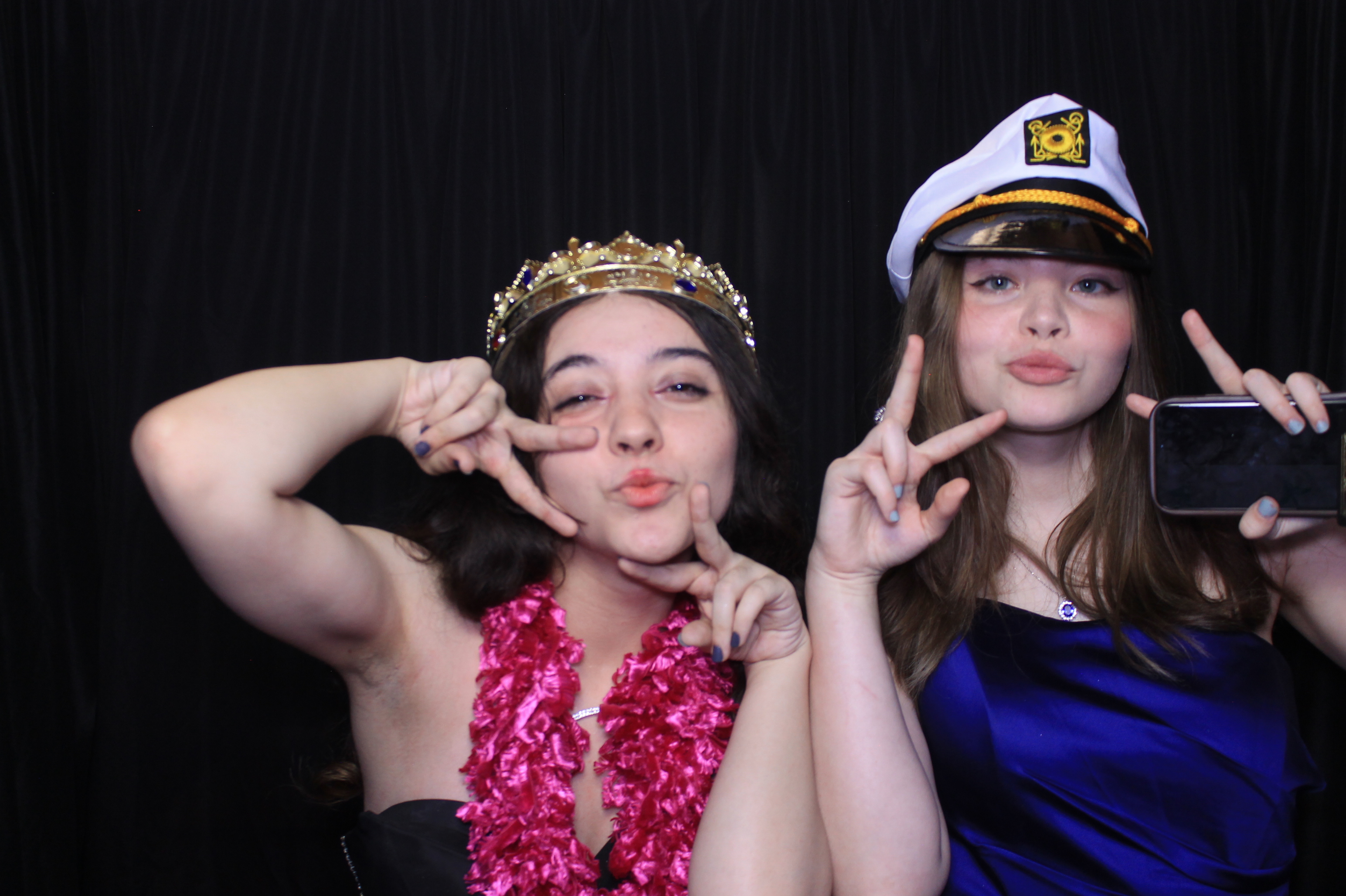 West Clermont 2025 Prom | View more photos from the event at gallery.photoboothcincy.com/u/PhotoBoothCincy/West-Clermont-2025-Prom