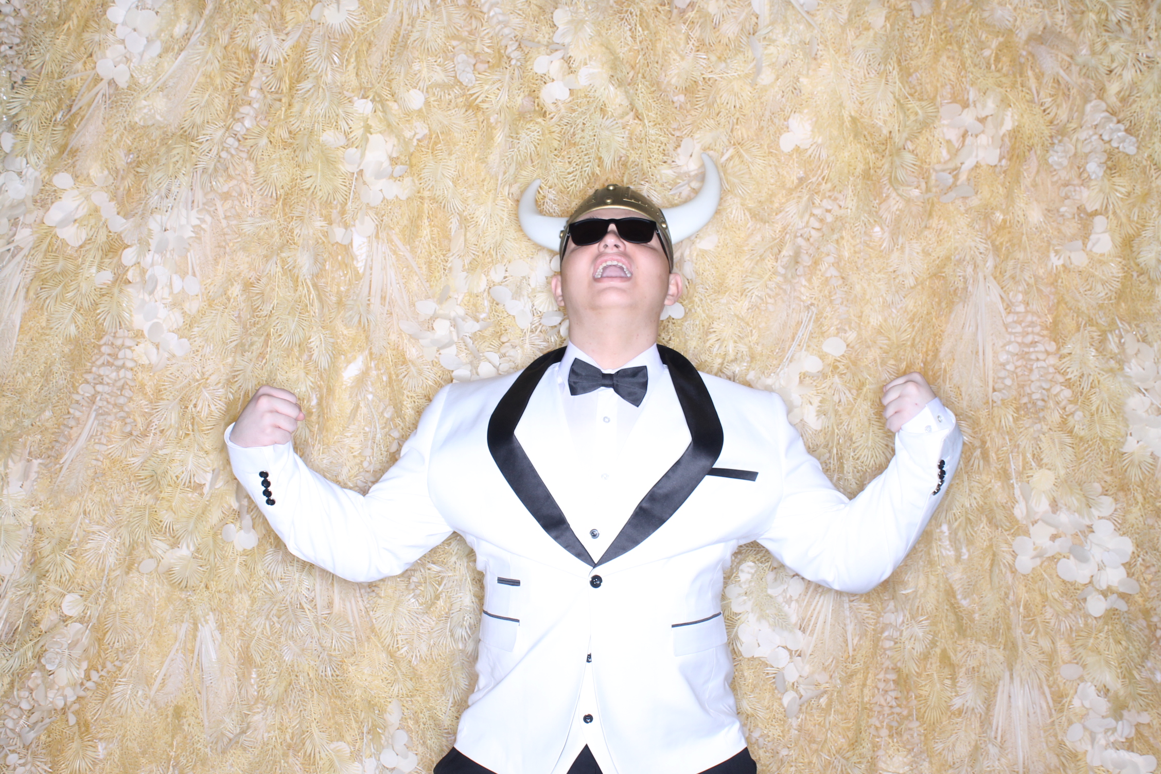 West Clermont 2025 Prom | View more photos from the event at gallery.photoboothcincy.com/u/PhotoBoothCincy/West-Clermont-2025-Prom