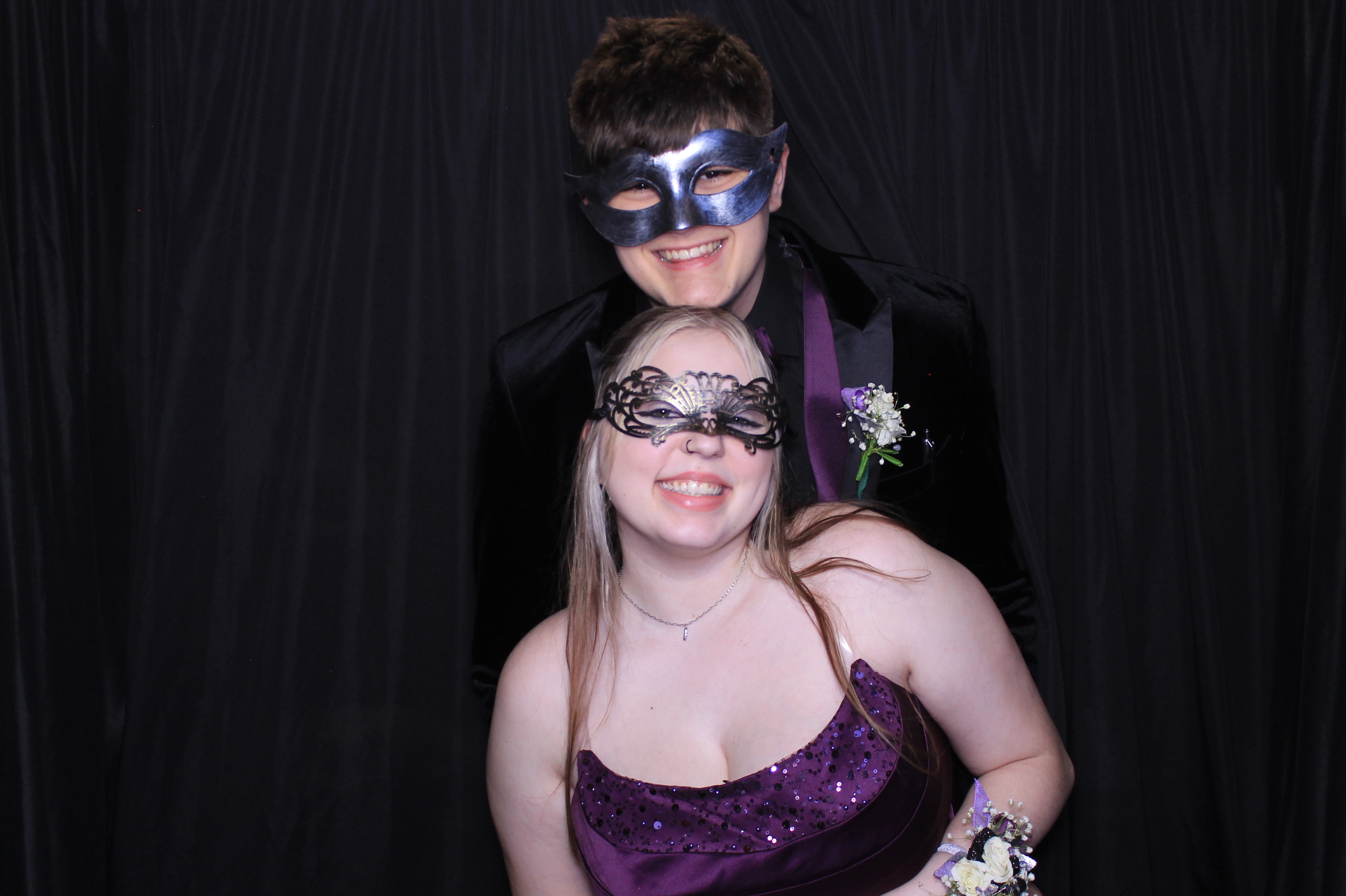 West Clermont 2025 Prom | View more photos from the event at gallery.photoboothcincy.com/u/PhotoBoothCincy/West-Clermont-2025-Prom
