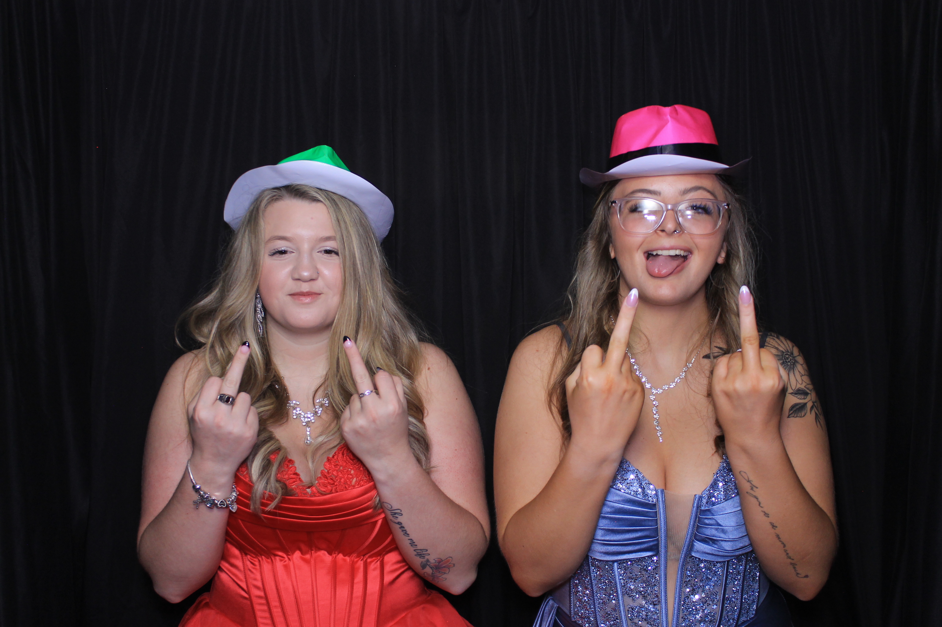West Clermont 2025 Prom | View more photos from the event at gallery.photoboothcincy.com/u/PhotoBoothCincy/West-Clermont-2025-Prom