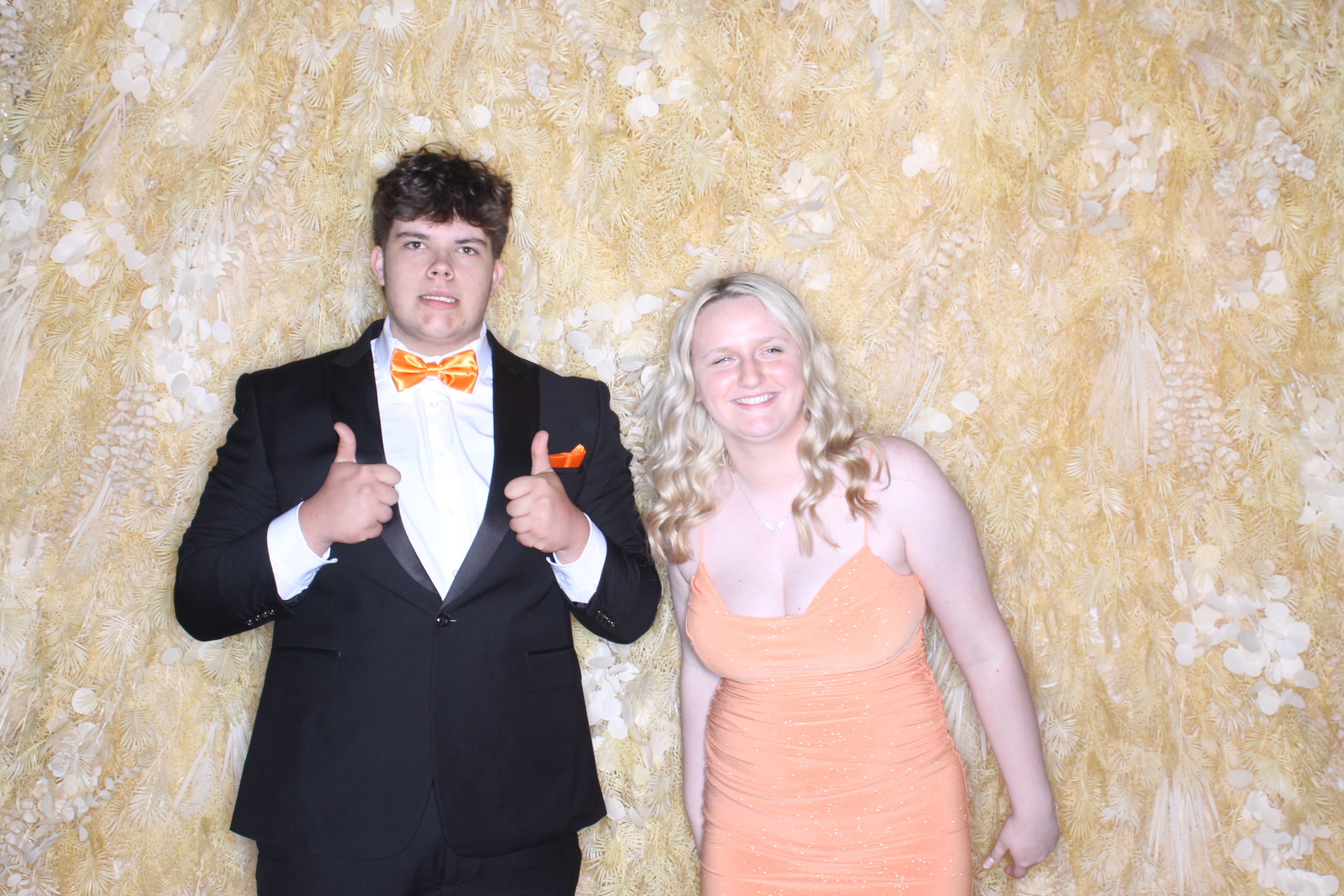 West Clermont 2025 Prom | View more photos from the event at gallery.photoboothcincy.com/u/PhotoBoothCincy/West-Clermont-2025-Prom