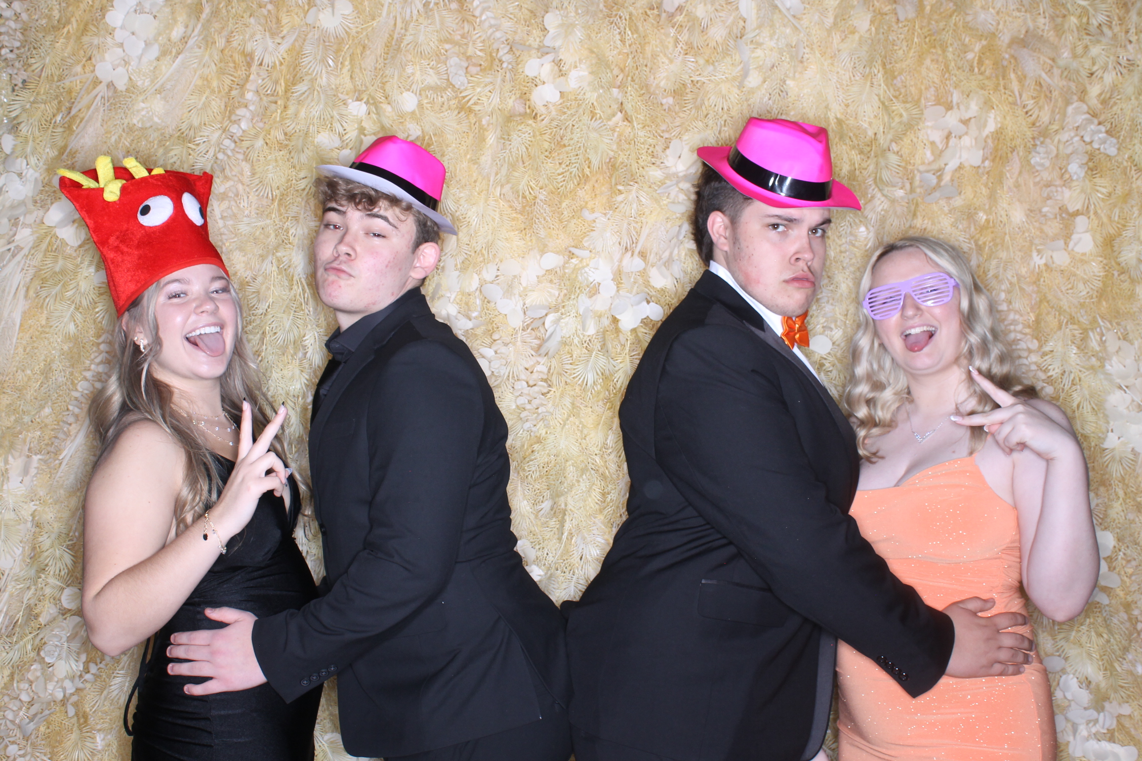 West Clermont 2025 Prom | View more photos from the event at gallery.photoboothcincy.com/u/PhotoBoothCincy/West-Clermont-2025-Prom