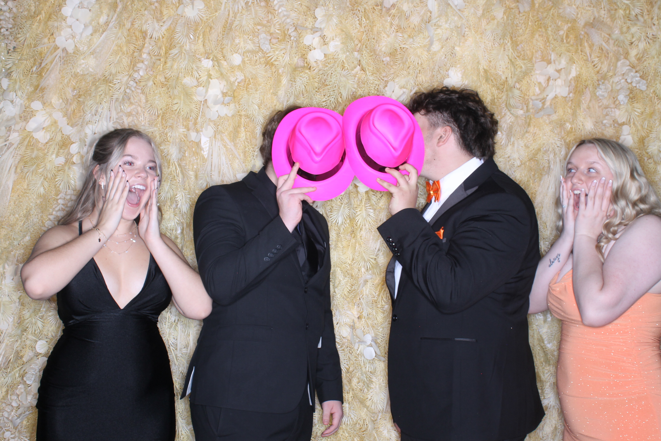 West Clermont 2025 Prom | View more photos from the event at gallery.photoboothcincy.com/u/PhotoBoothCincy/West-Clermont-2025-Prom