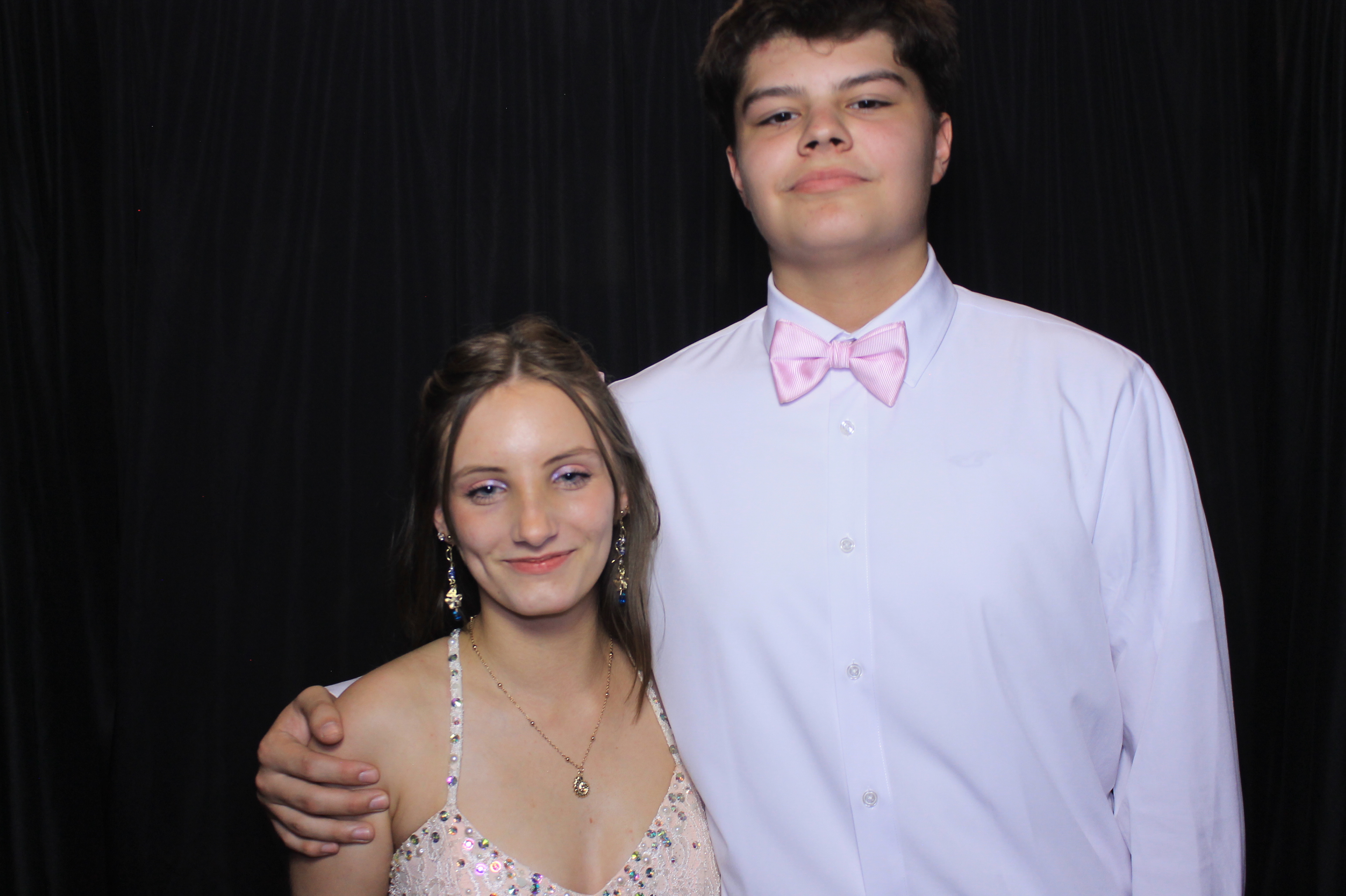 West Clermont 2025 Prom | View more photos from the event at gallery.photoboothcincy.com/u/PhotoBoothCincy/West-Clermont-2025-Prom