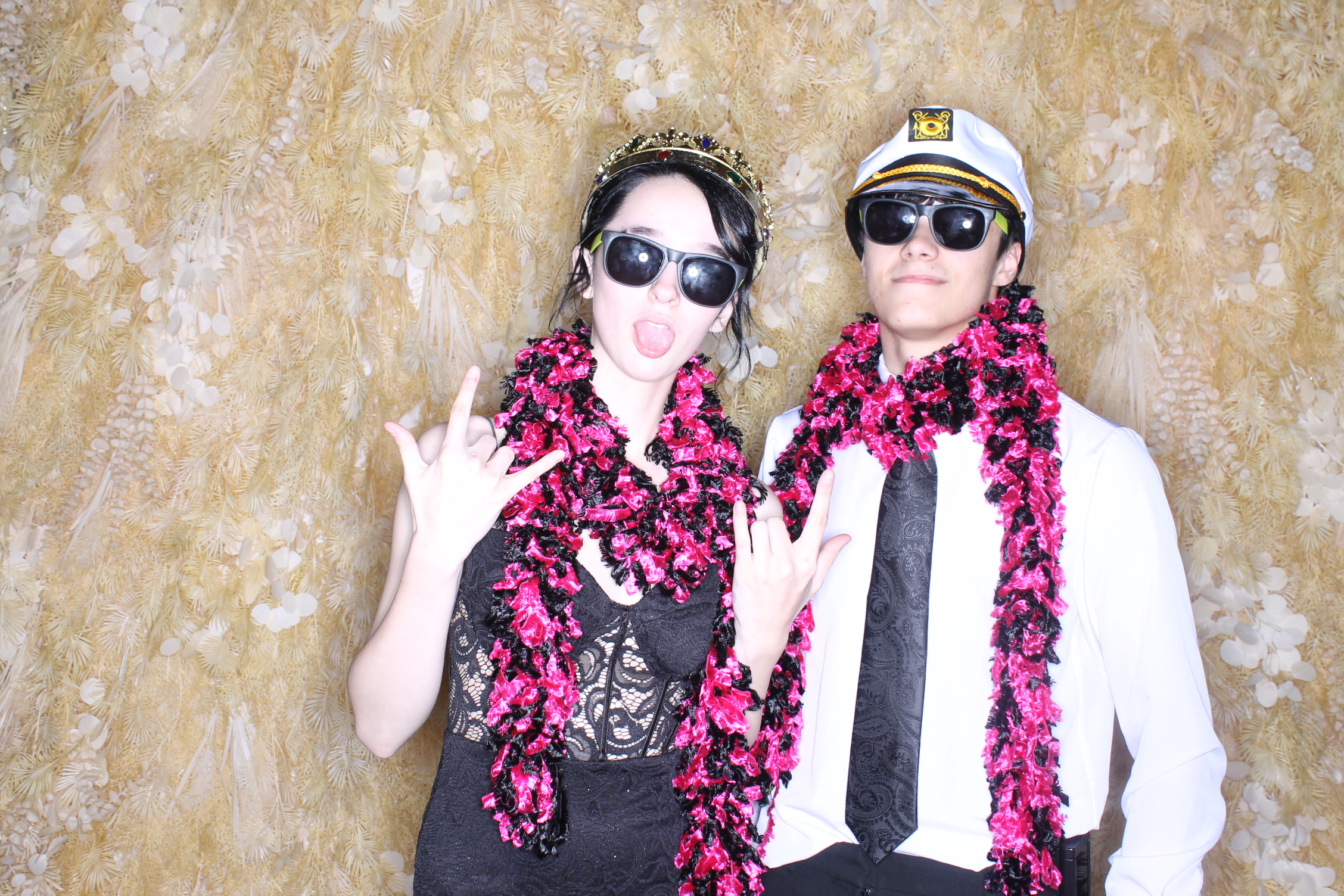 West Clermont 2025 Prom | View more photos from the event at gallery.photoboothcincy.com/u/PhotoBoothCincy/West-Clermont-2025-Prom